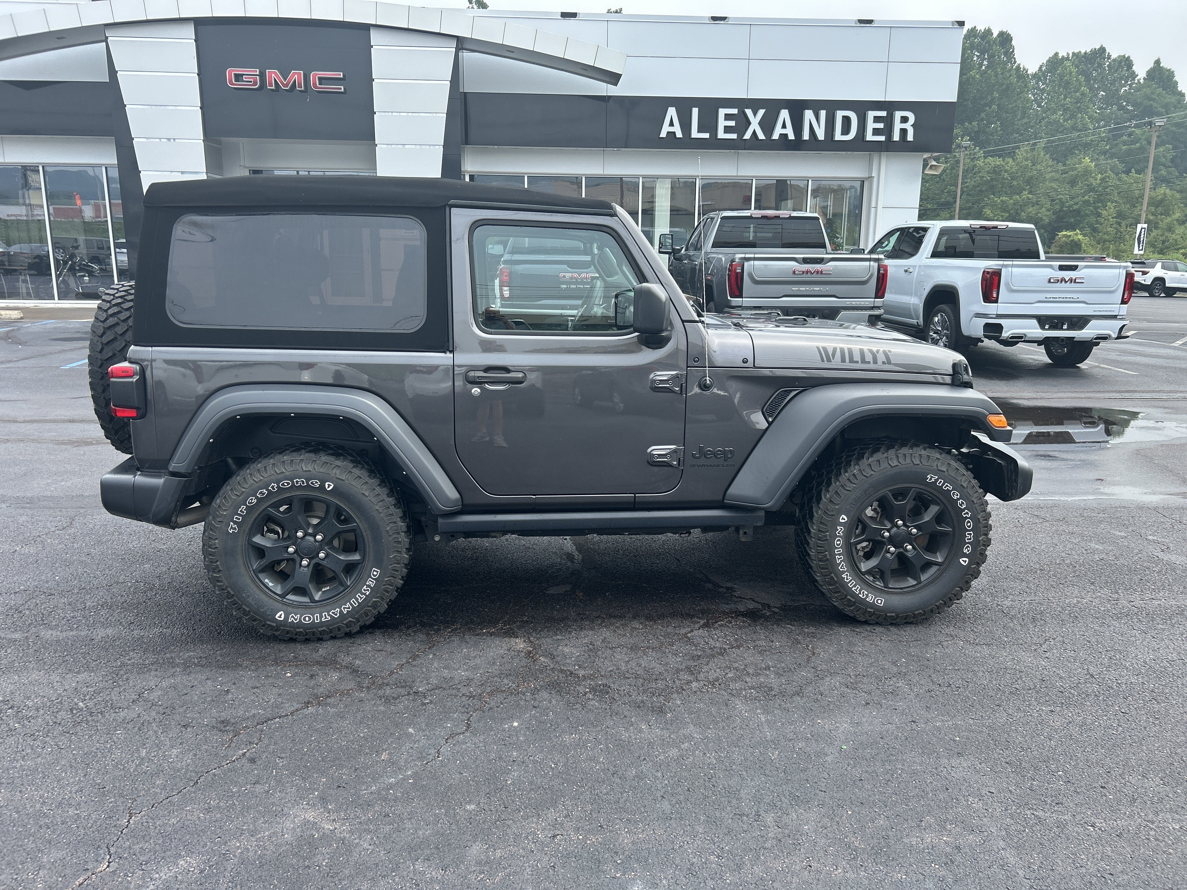 2023 Jeep Wrangler Willys