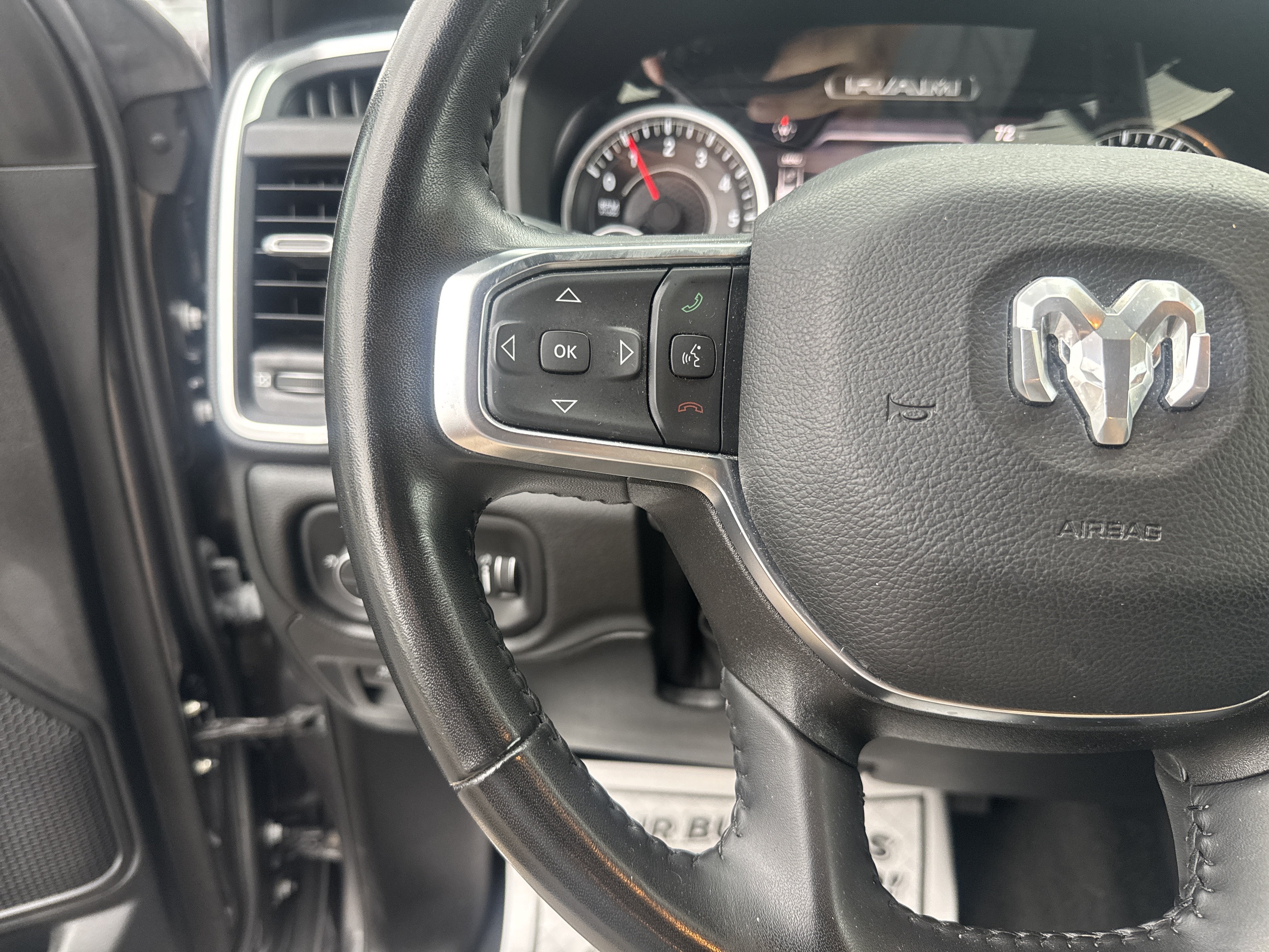 2024 RAM 1500 Big Horn Crew Cab 4x4 5'7" Box