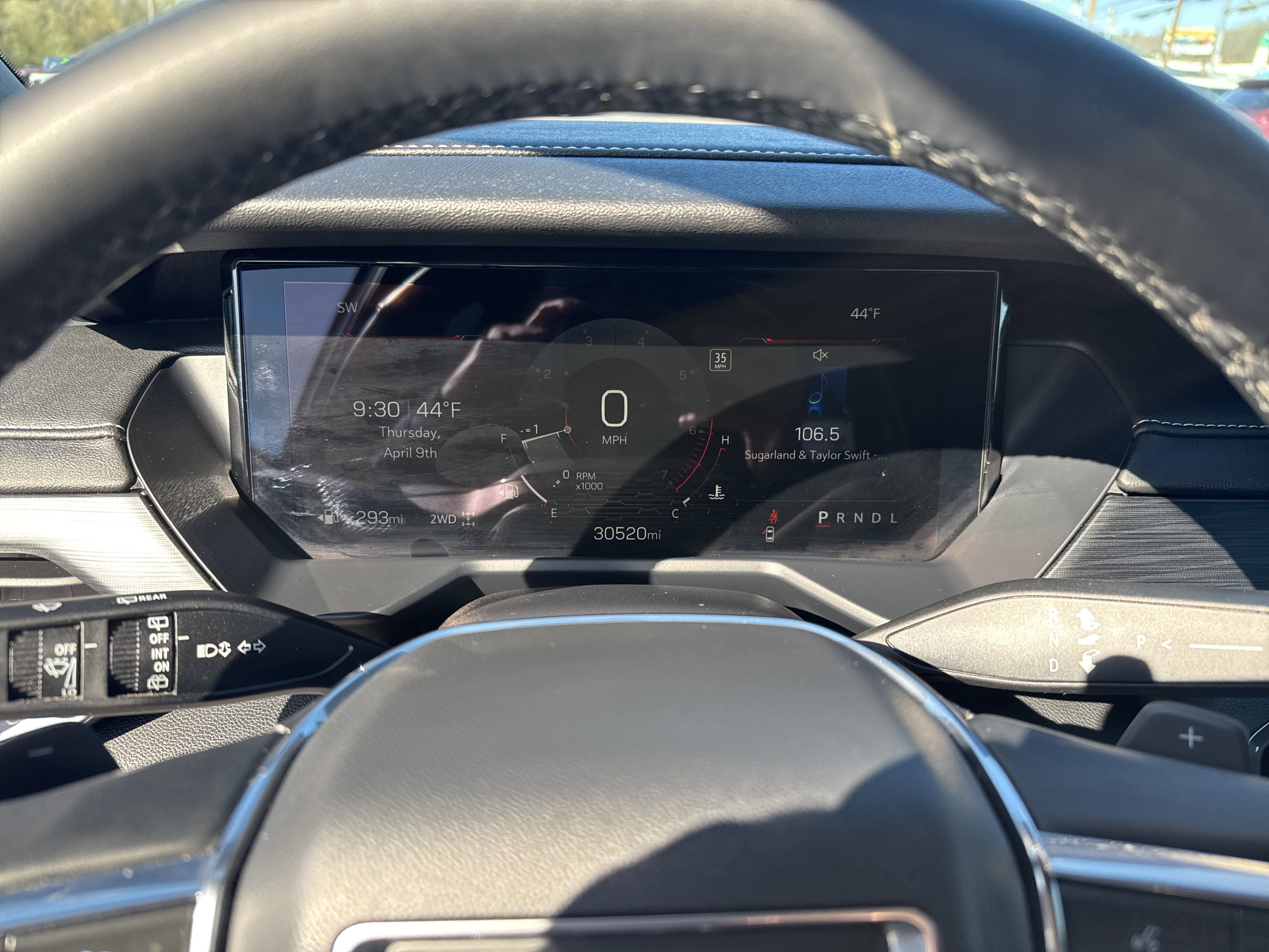 2024 GMC Acadia Elevation