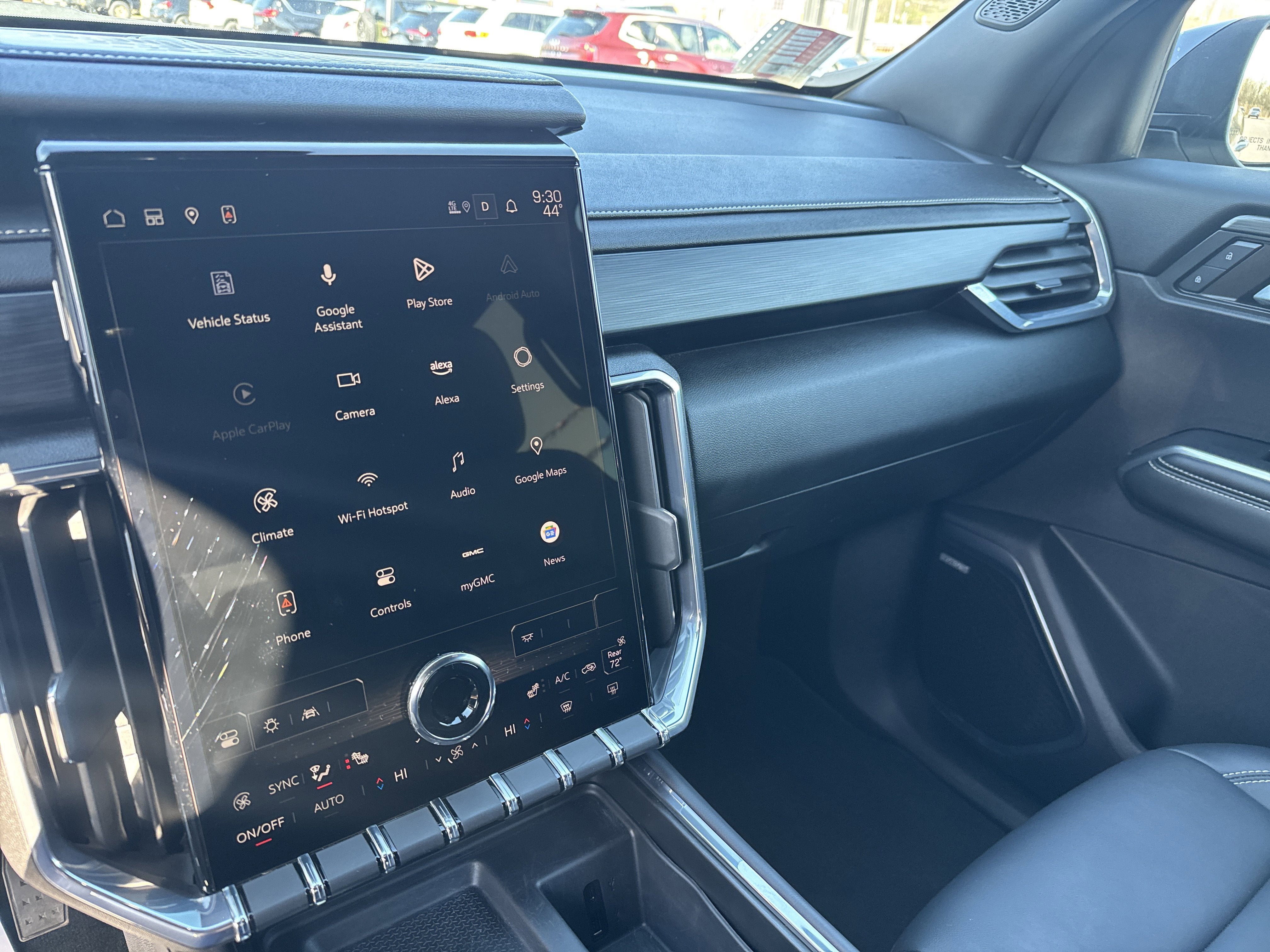 2024 GMC Acadia Elevation