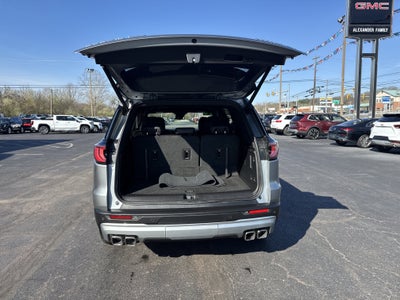 2024 GMC Acadia Elevation