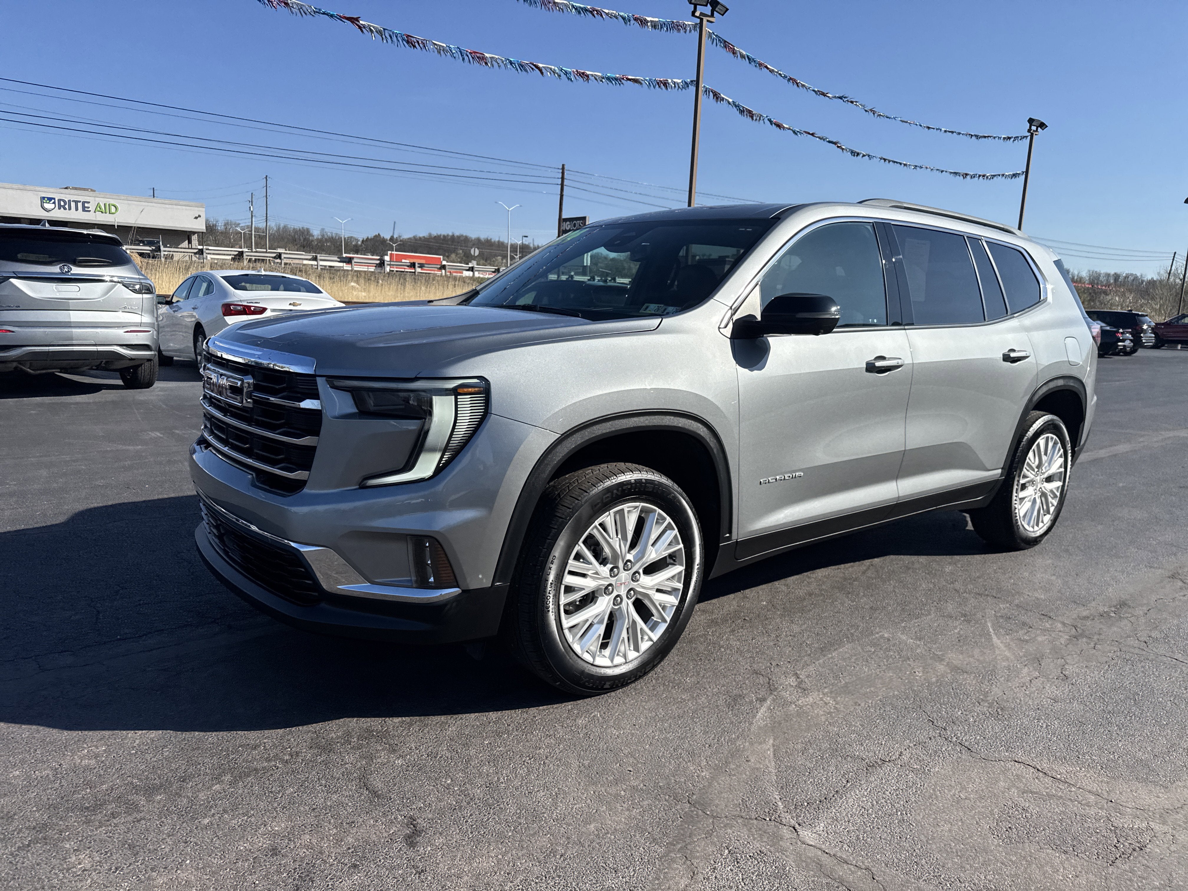 2024 GMC Acadia Elevation
