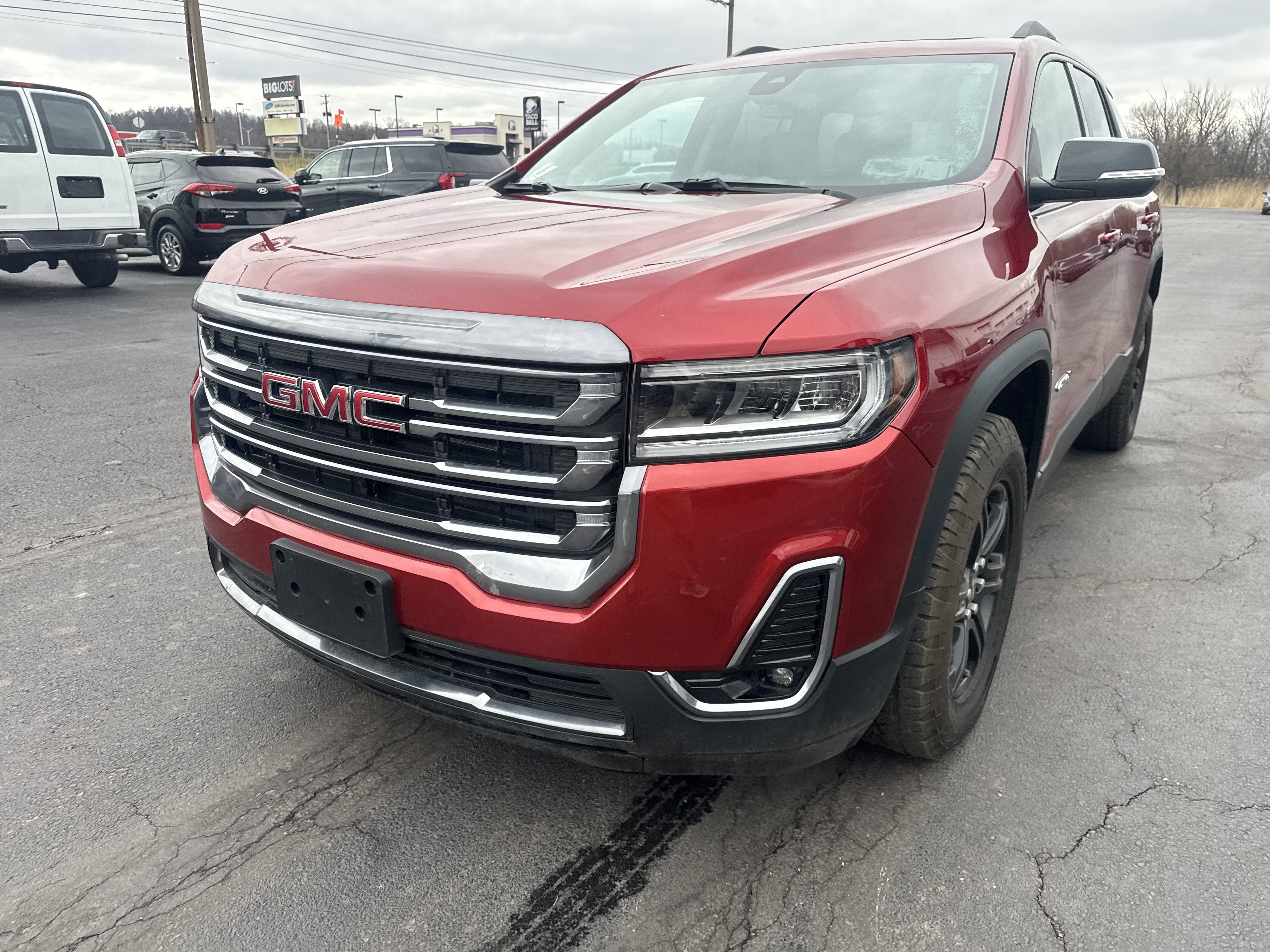 2023 GMC Acadia AT4
