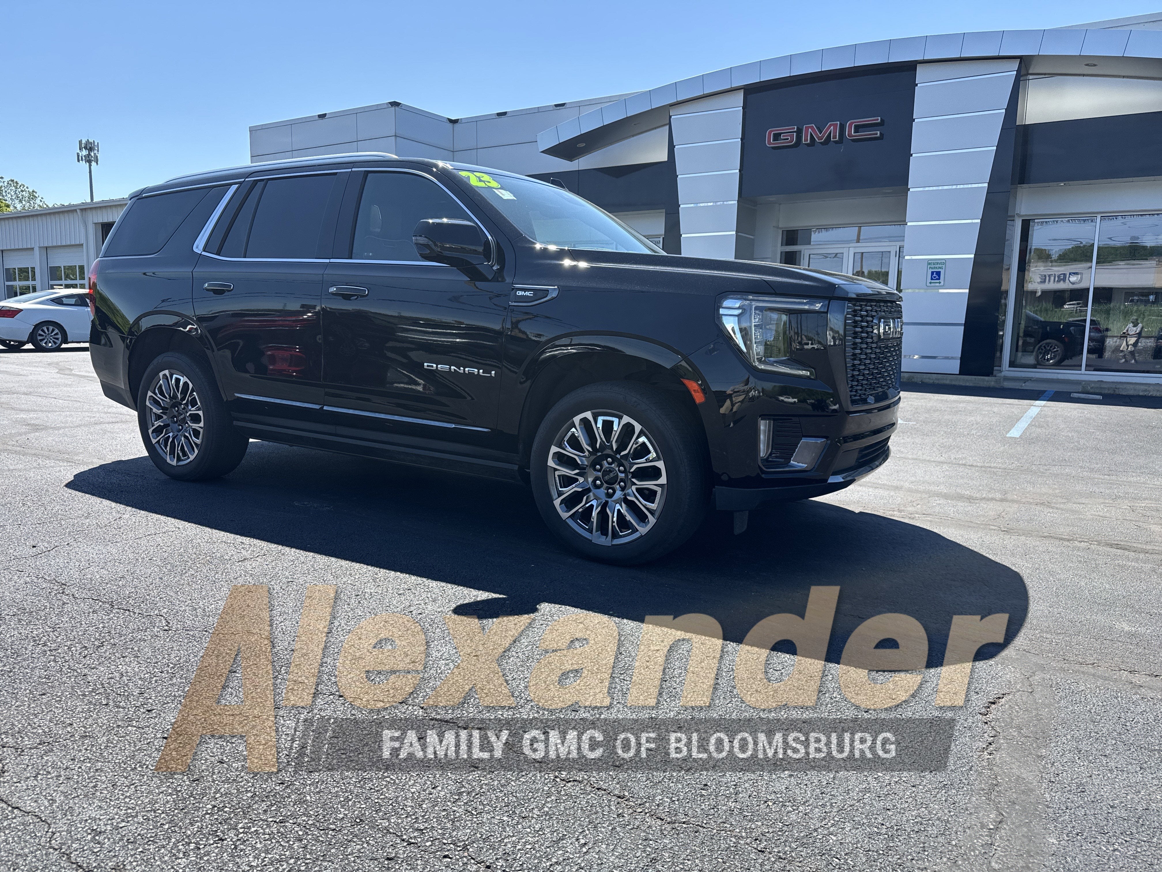 2023 GMC Yukon Denali Ultimate