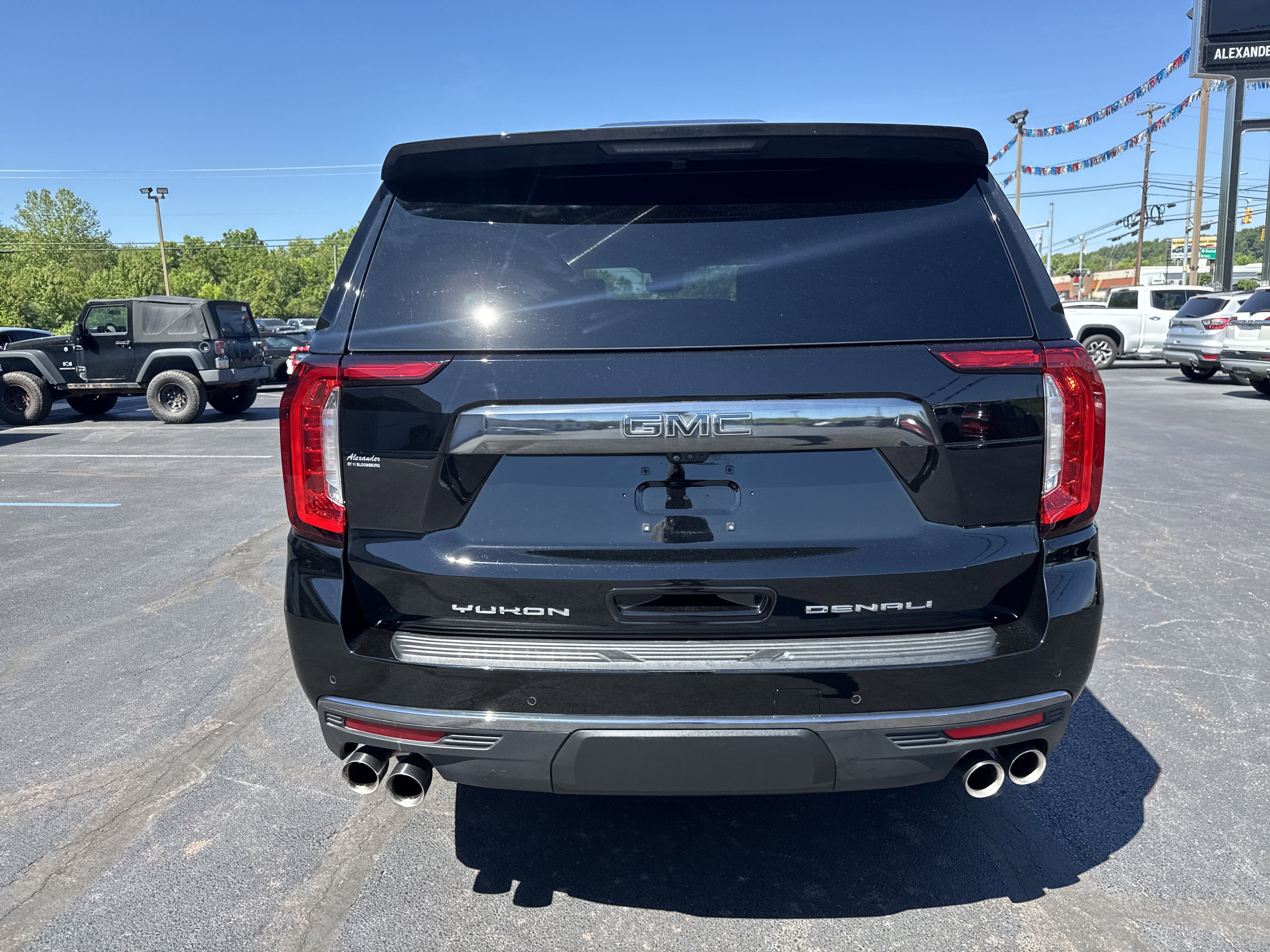 2023 GMC Yukon Denali Ultimate