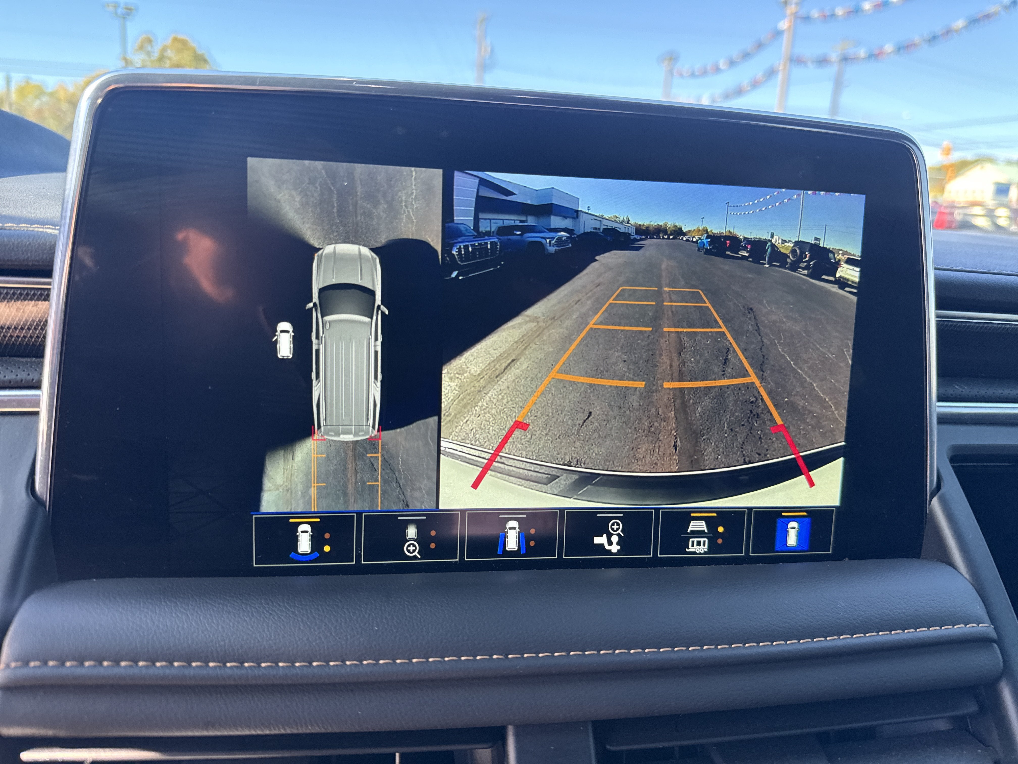 2023 GMC Yukon XL AT4