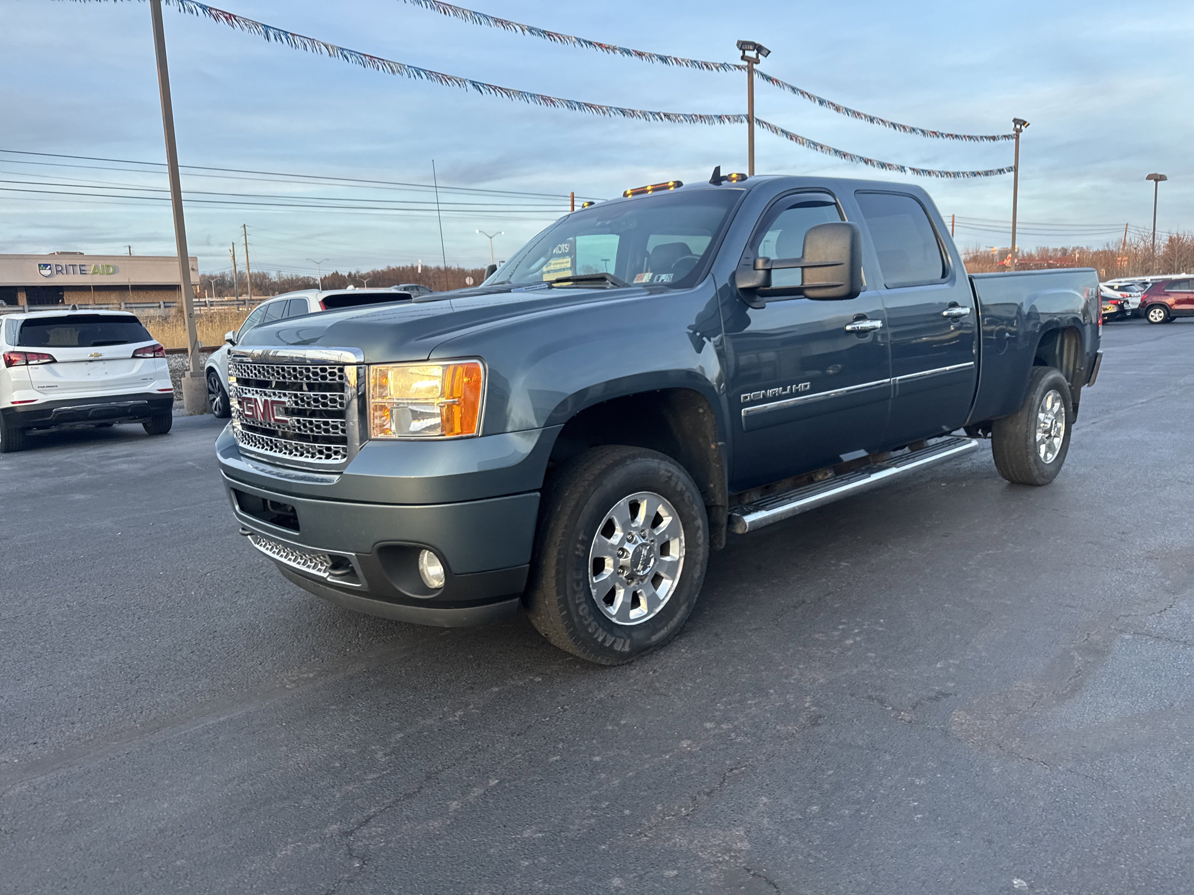 2012 GMC Sierra 3500 HD SRW Denali