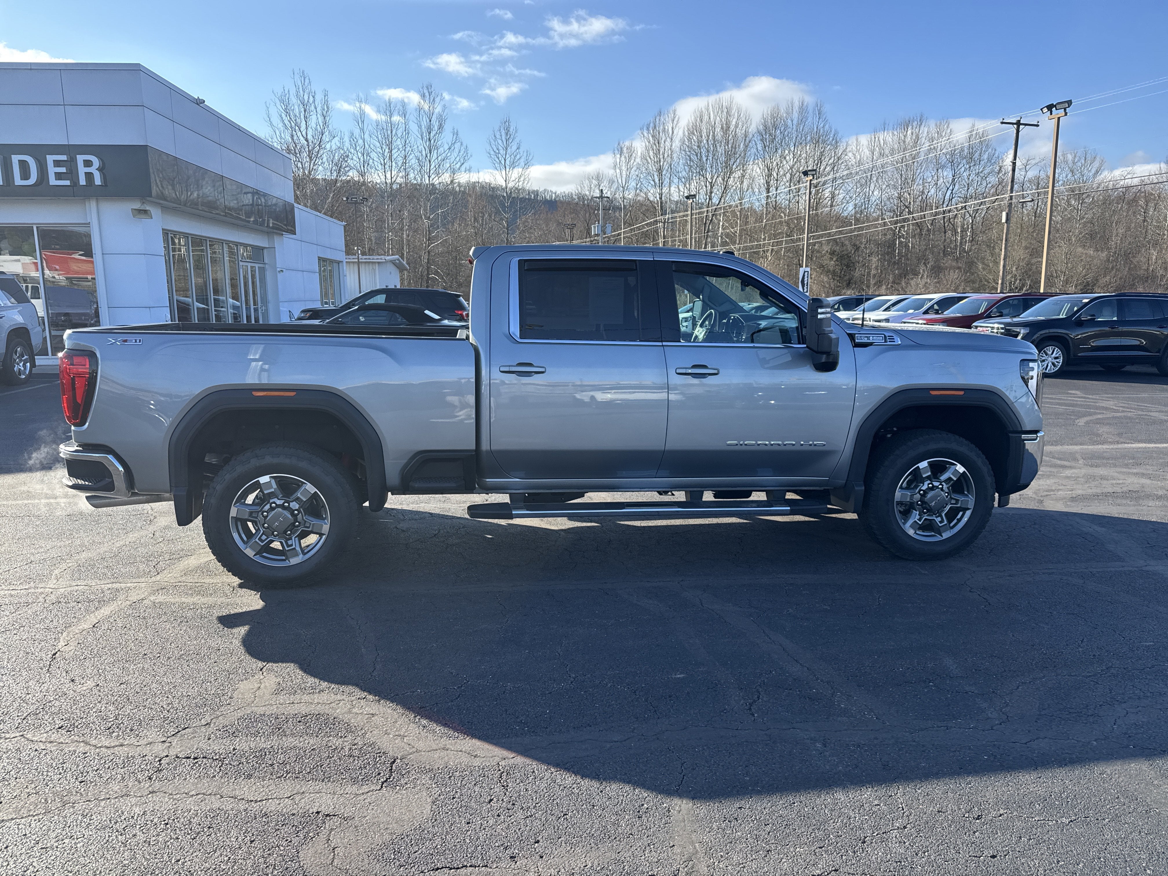 2025 GMC Sierra 2500 HD SLE