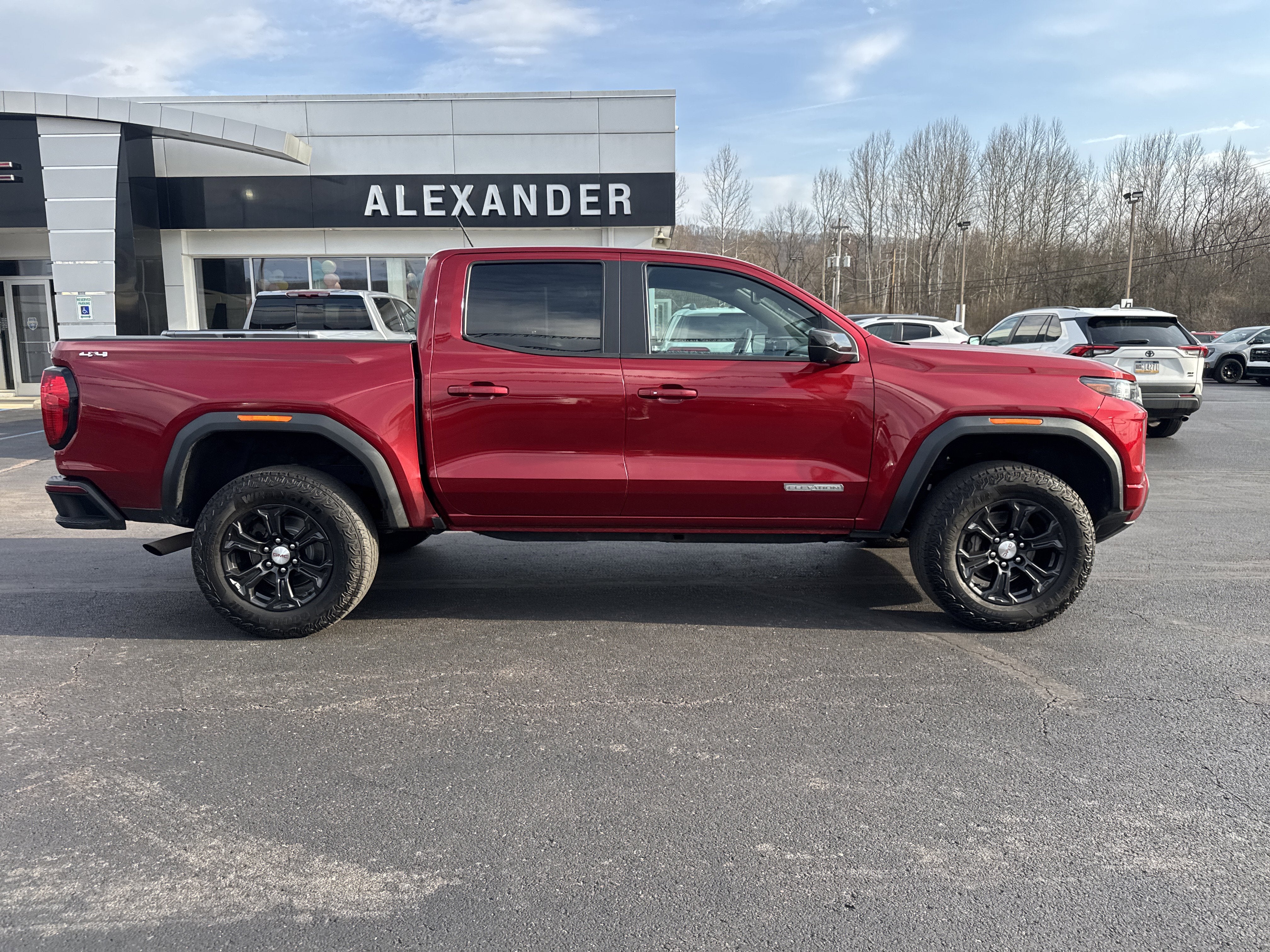 2023 GMC Canyon Elevation