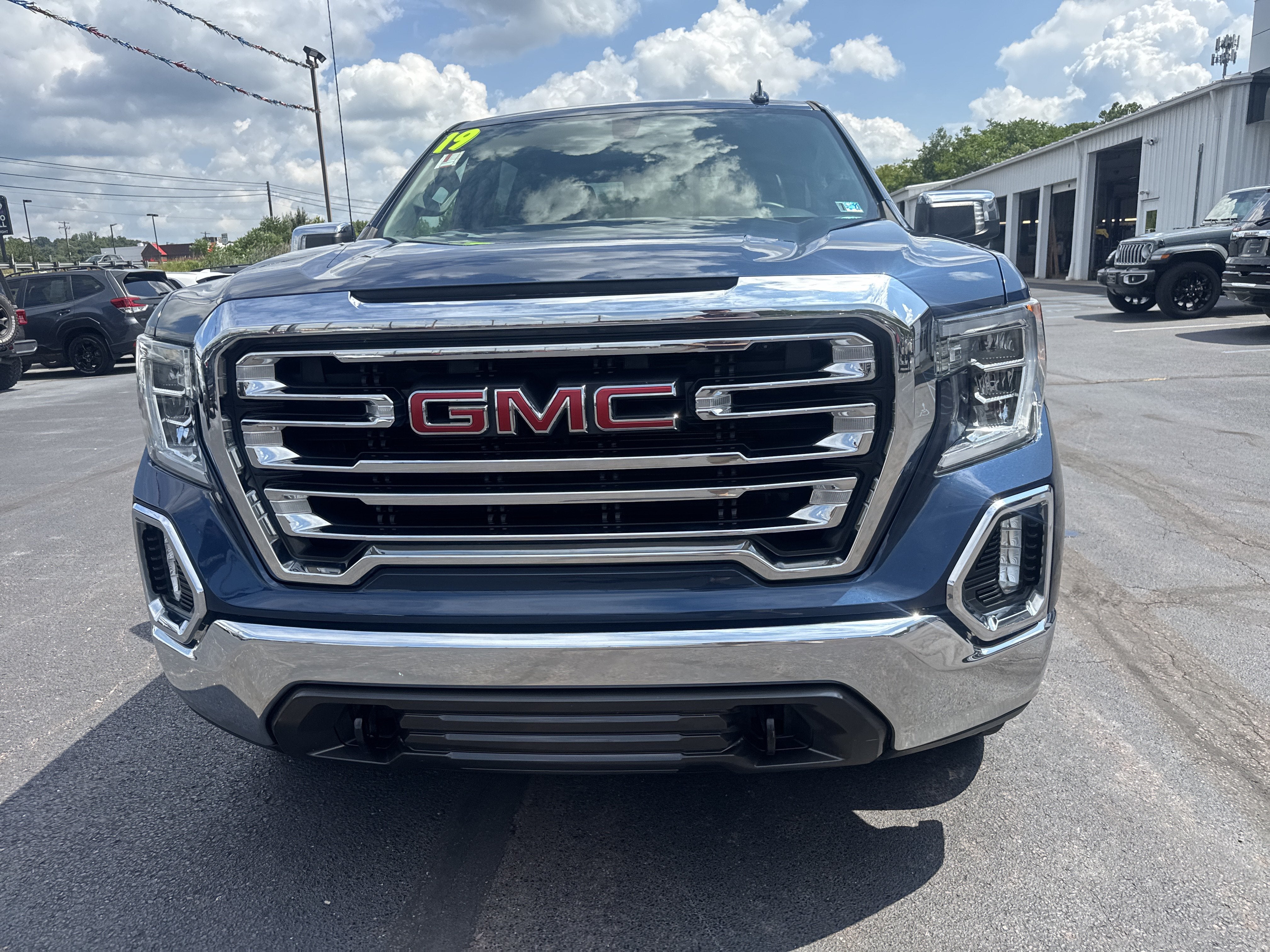 2019 GMC Sierra 1500 SLT