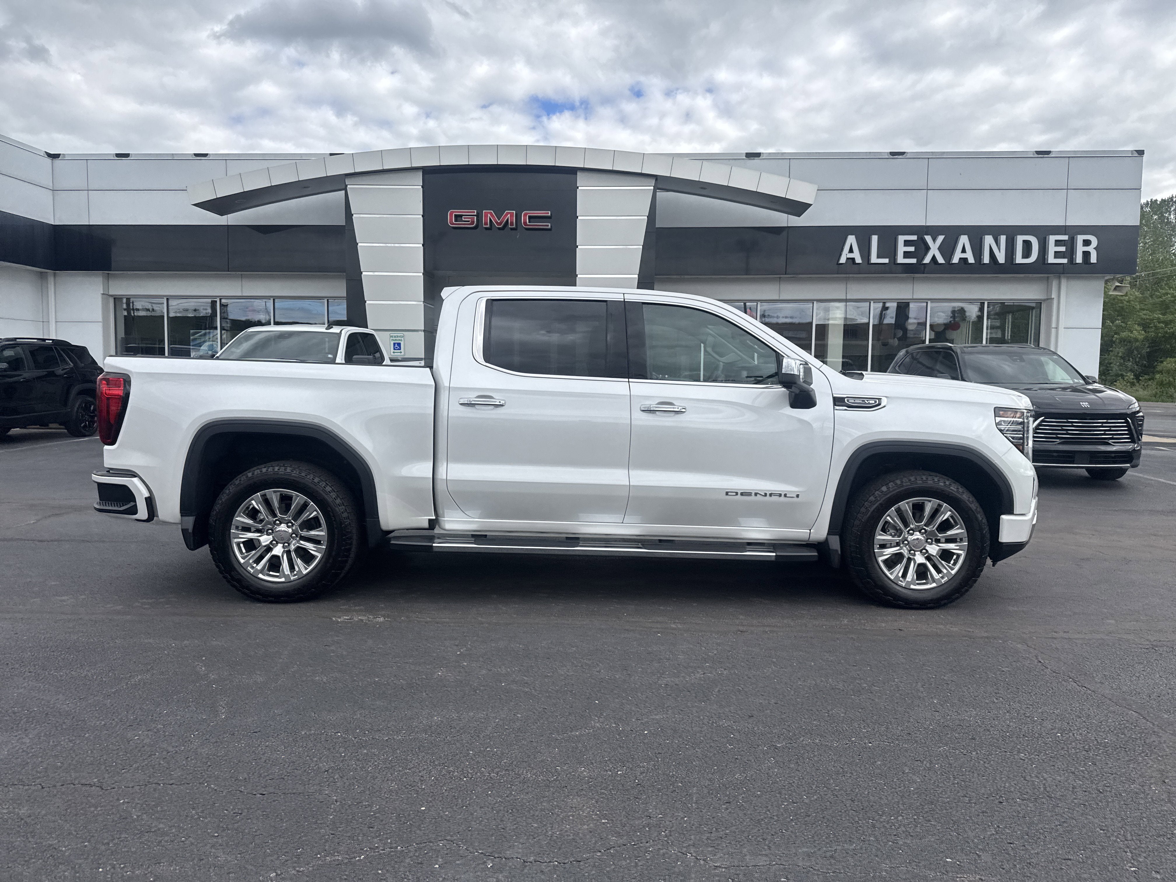 2024 GMC Sierra 1500 Denali