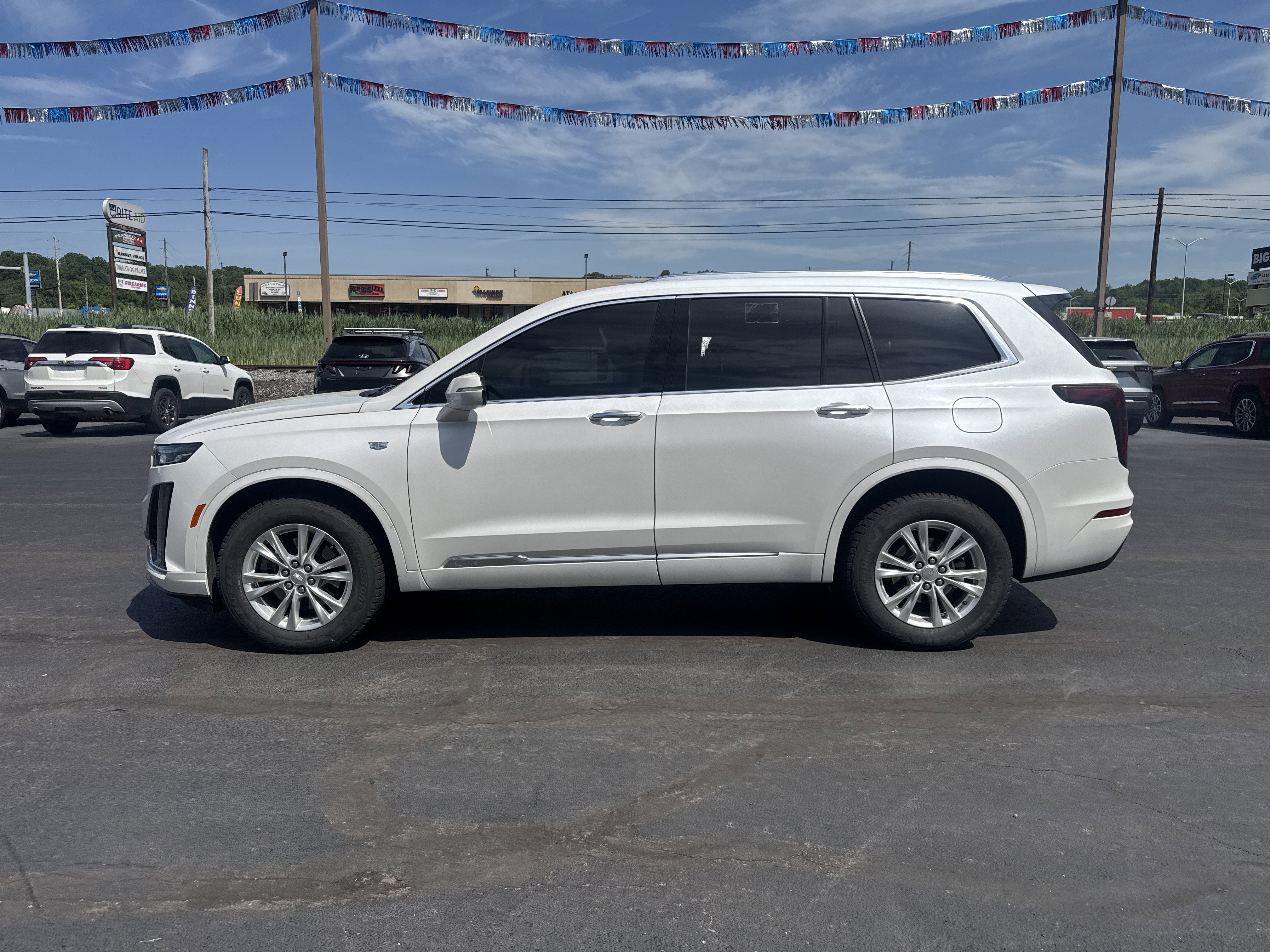 2024 Cadillac XT6 Luxury