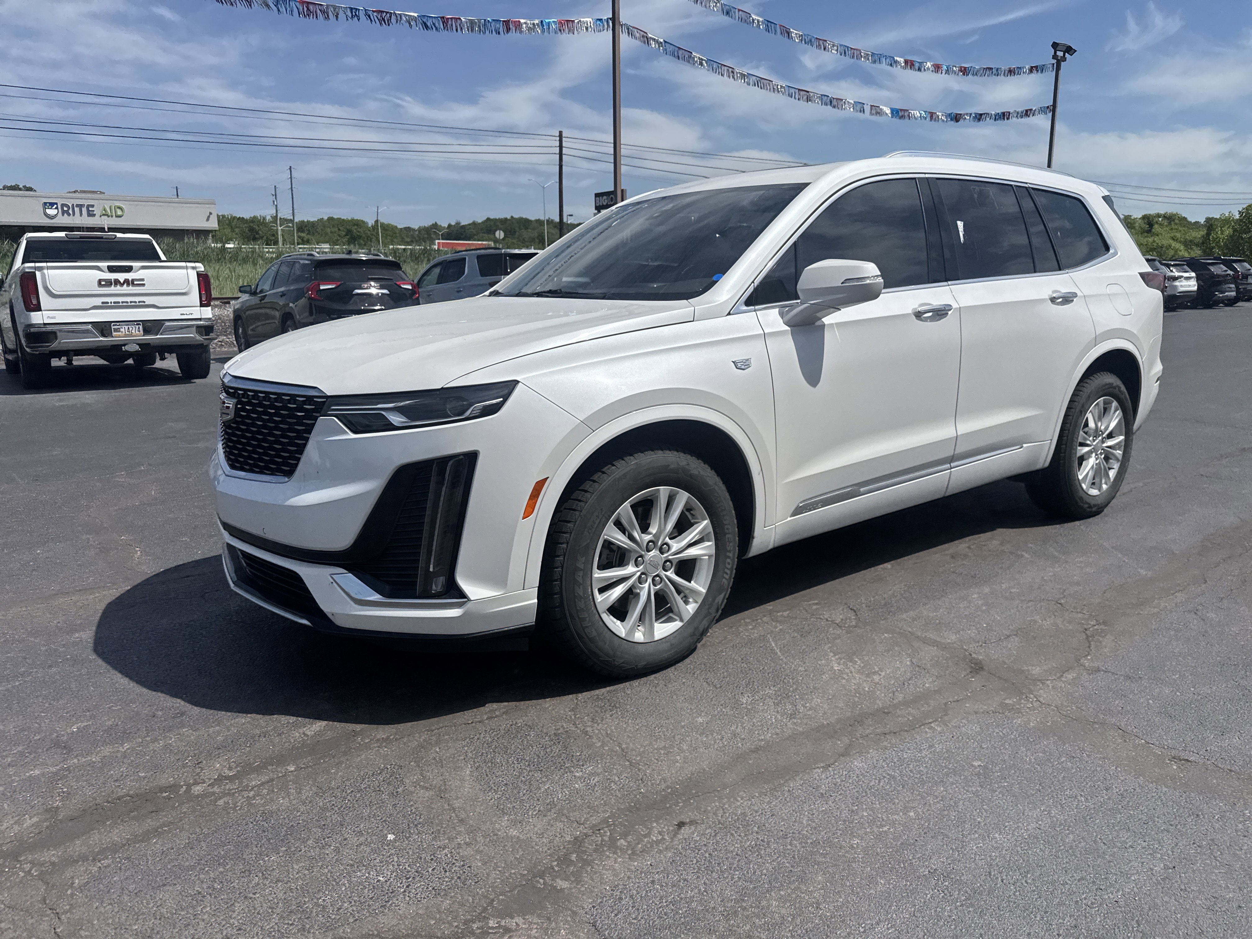 2024 Cadillac XT6 Luxury