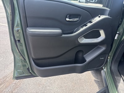 2024 Nissan Frontier Crew Cab SL 4x4