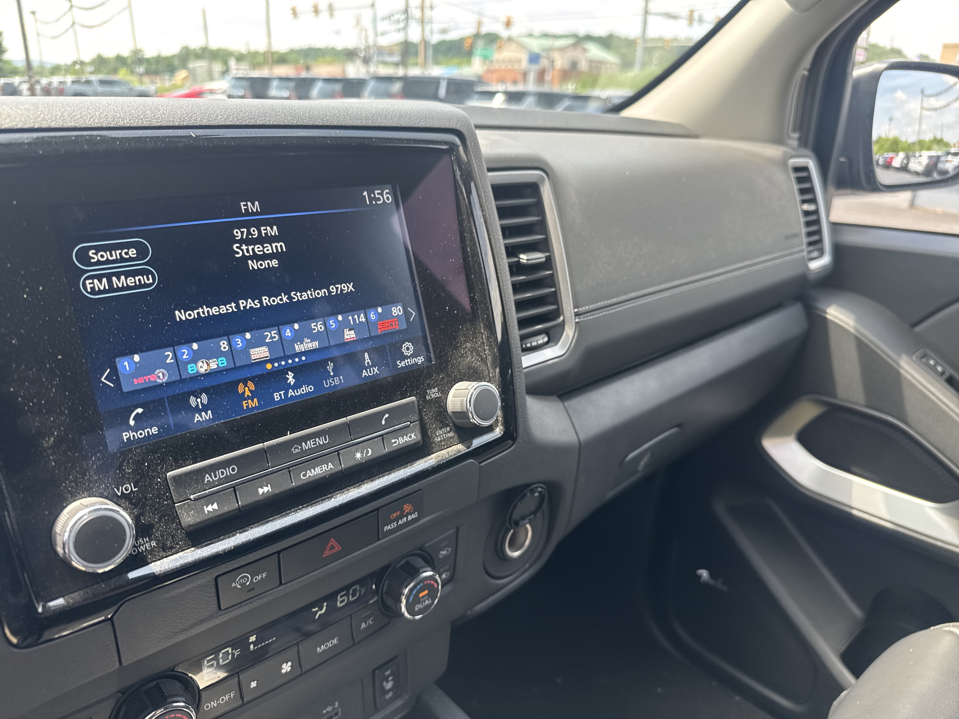 2024 Nissan Frontier Crew Cab SL 4x4