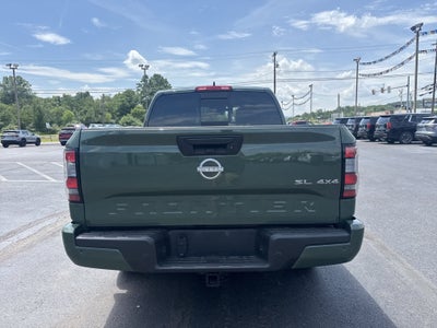 2024 Nissan Frontier Crew Cab SL 4x4