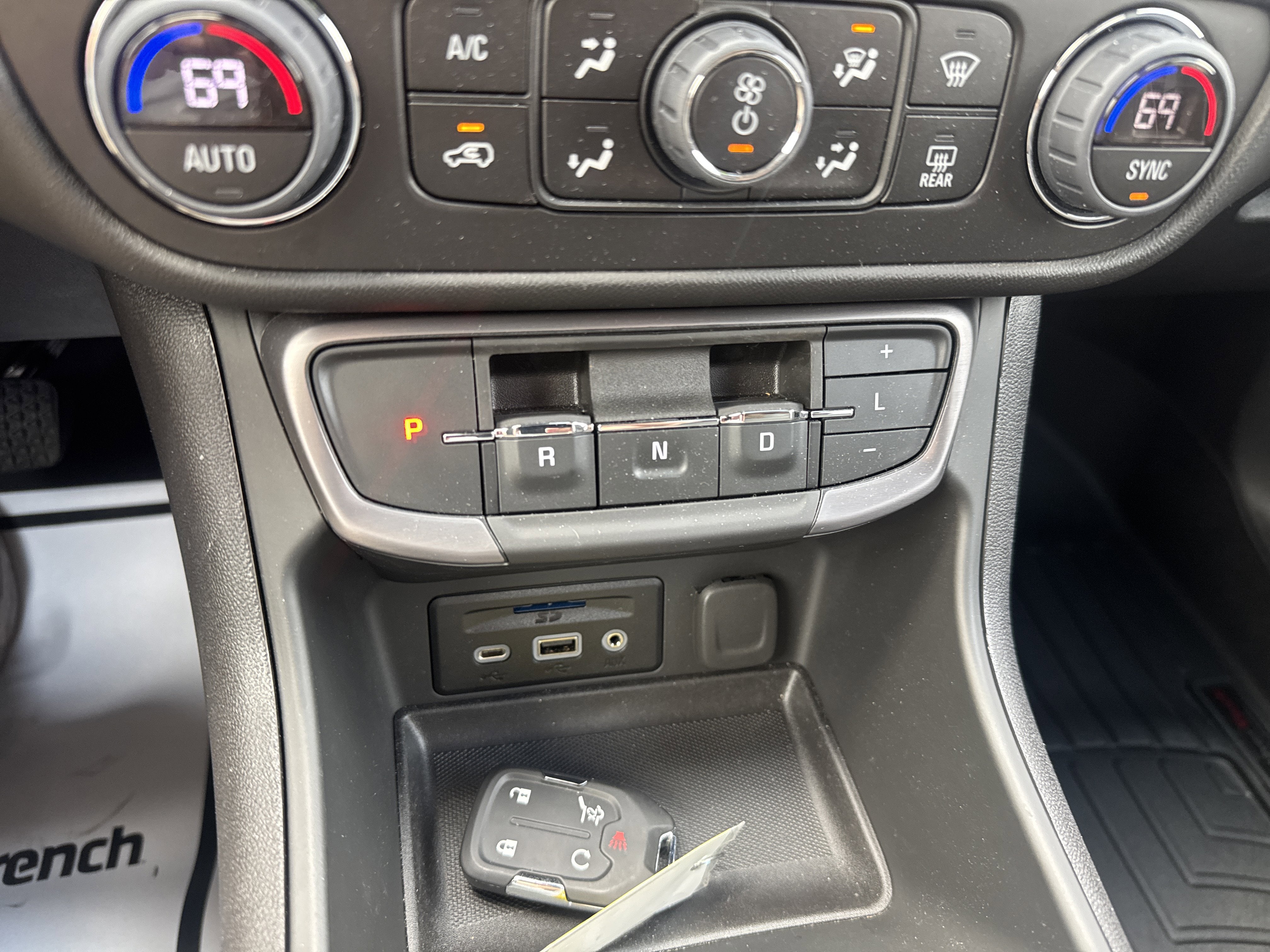 2024 GMC Terrain AT4