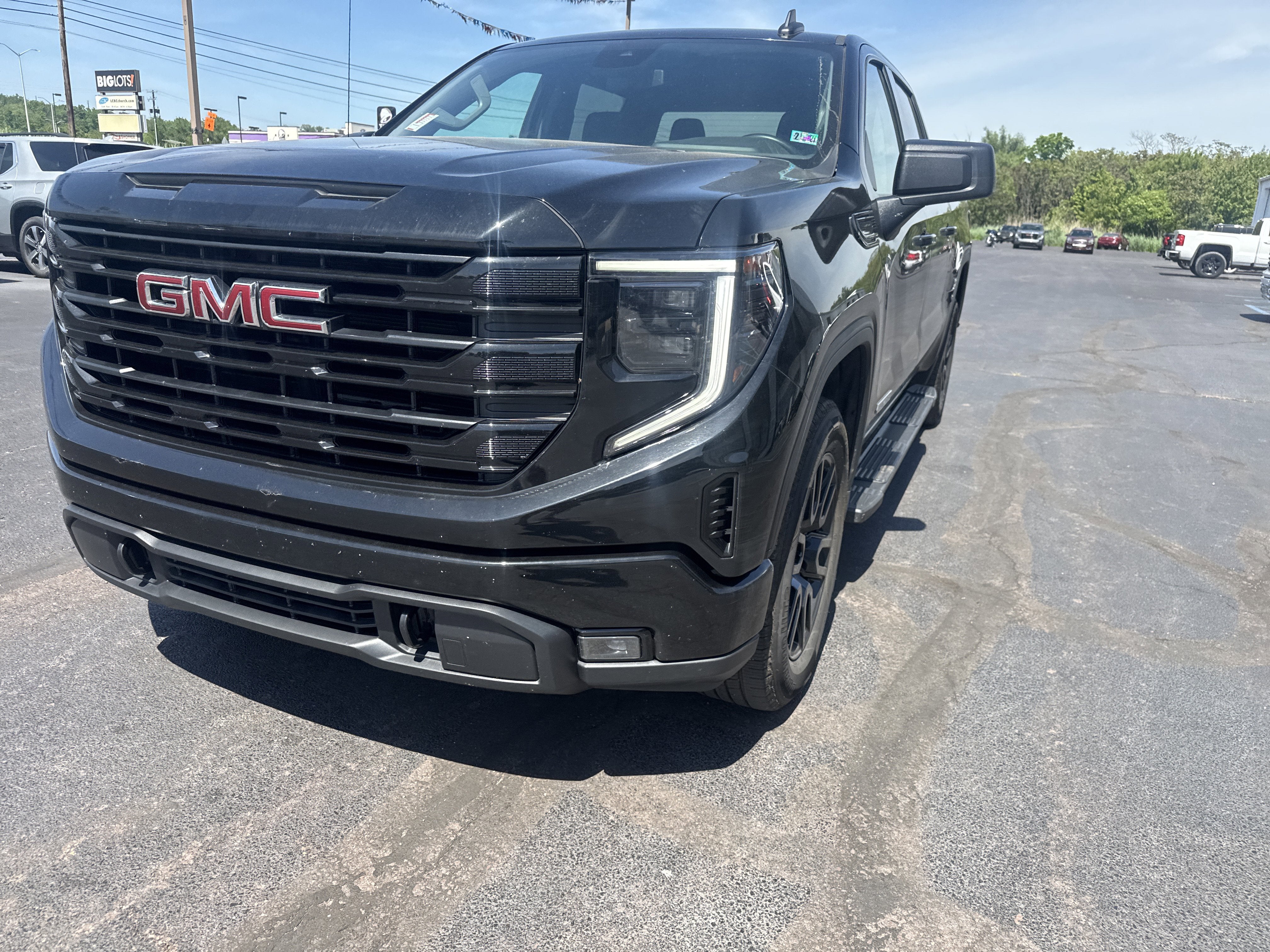 2024 GMC Sierra 1500 Elevation