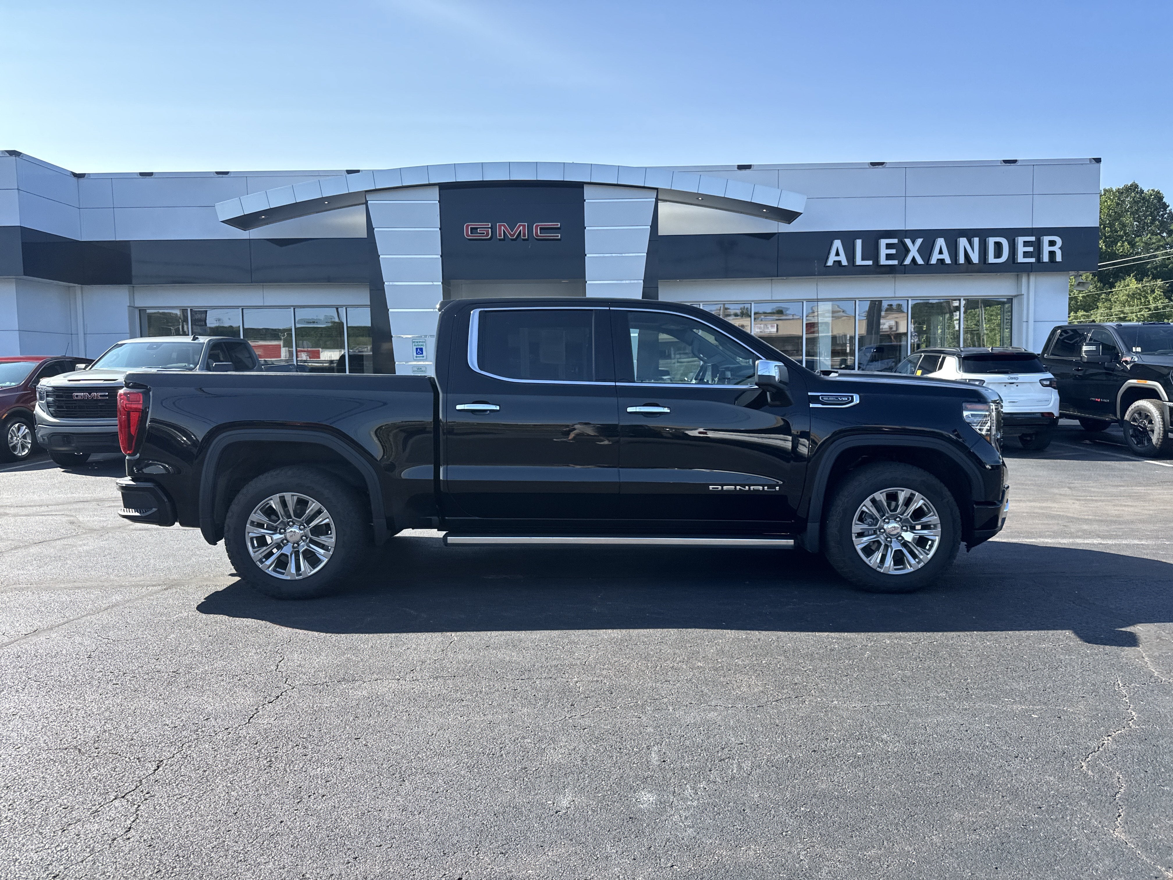 2023 GMC Sierra 1500 Denali