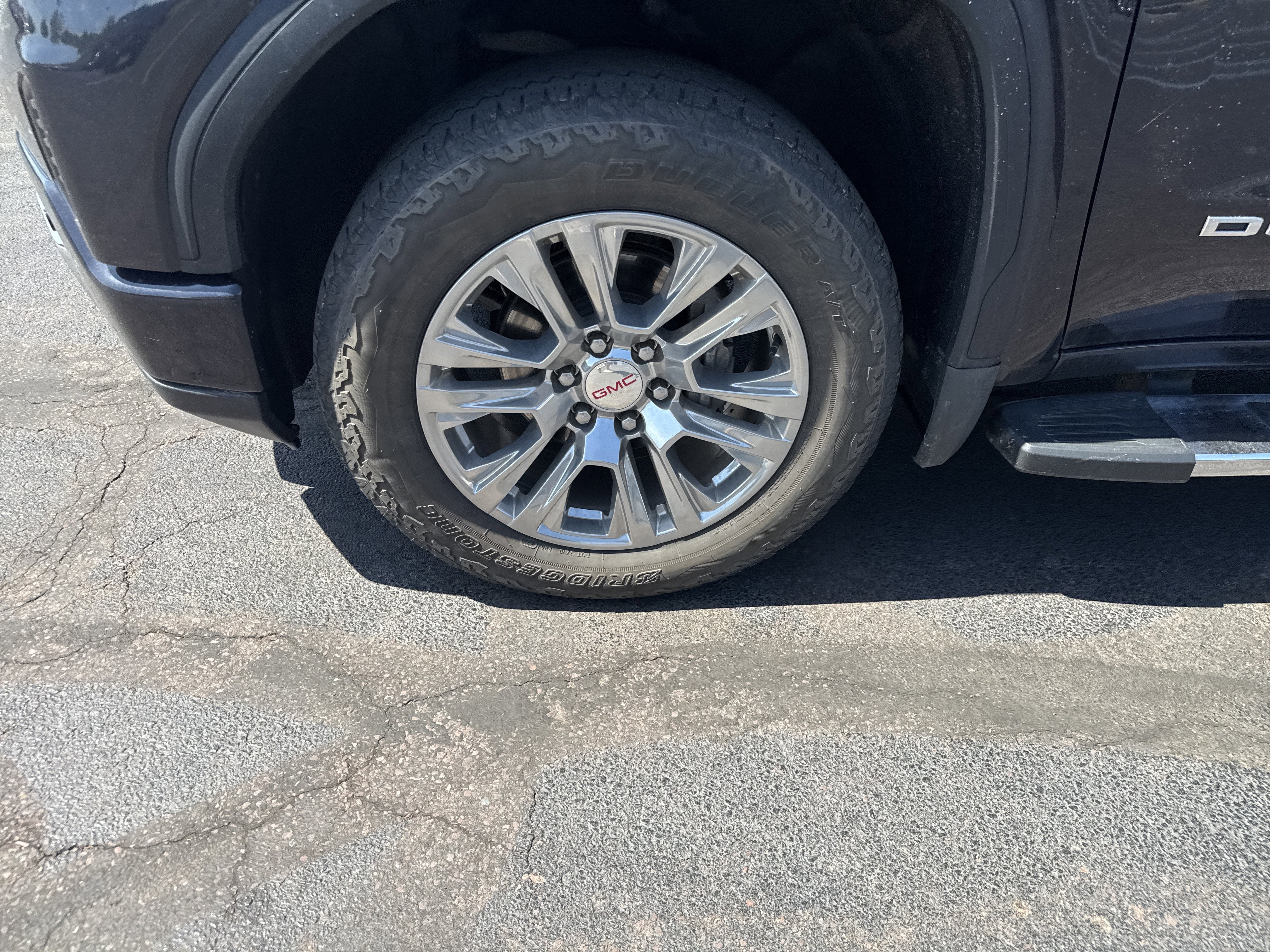 2023 GMC Sierra 1500 Denali