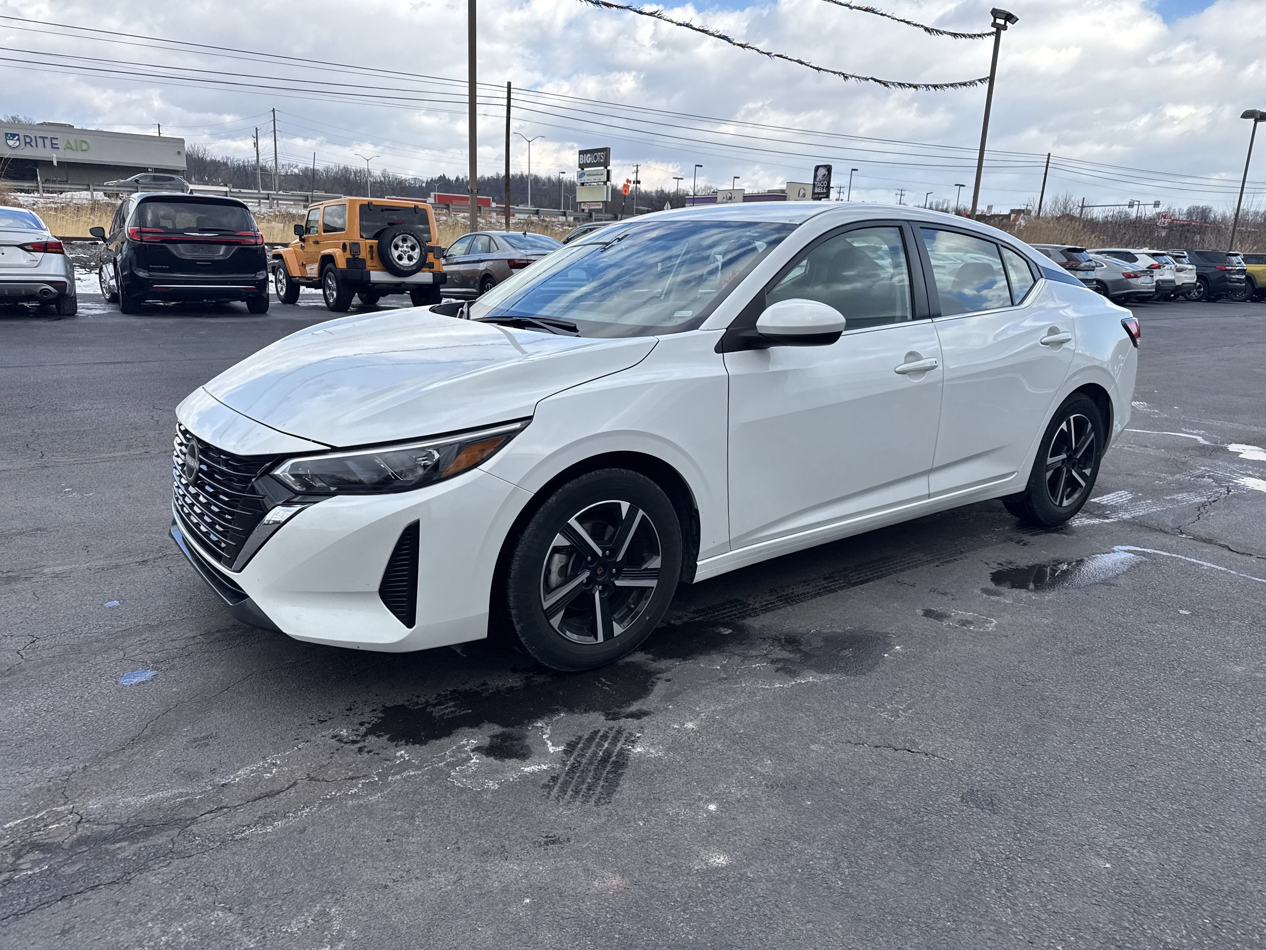 2024 Nissan Sentra SV