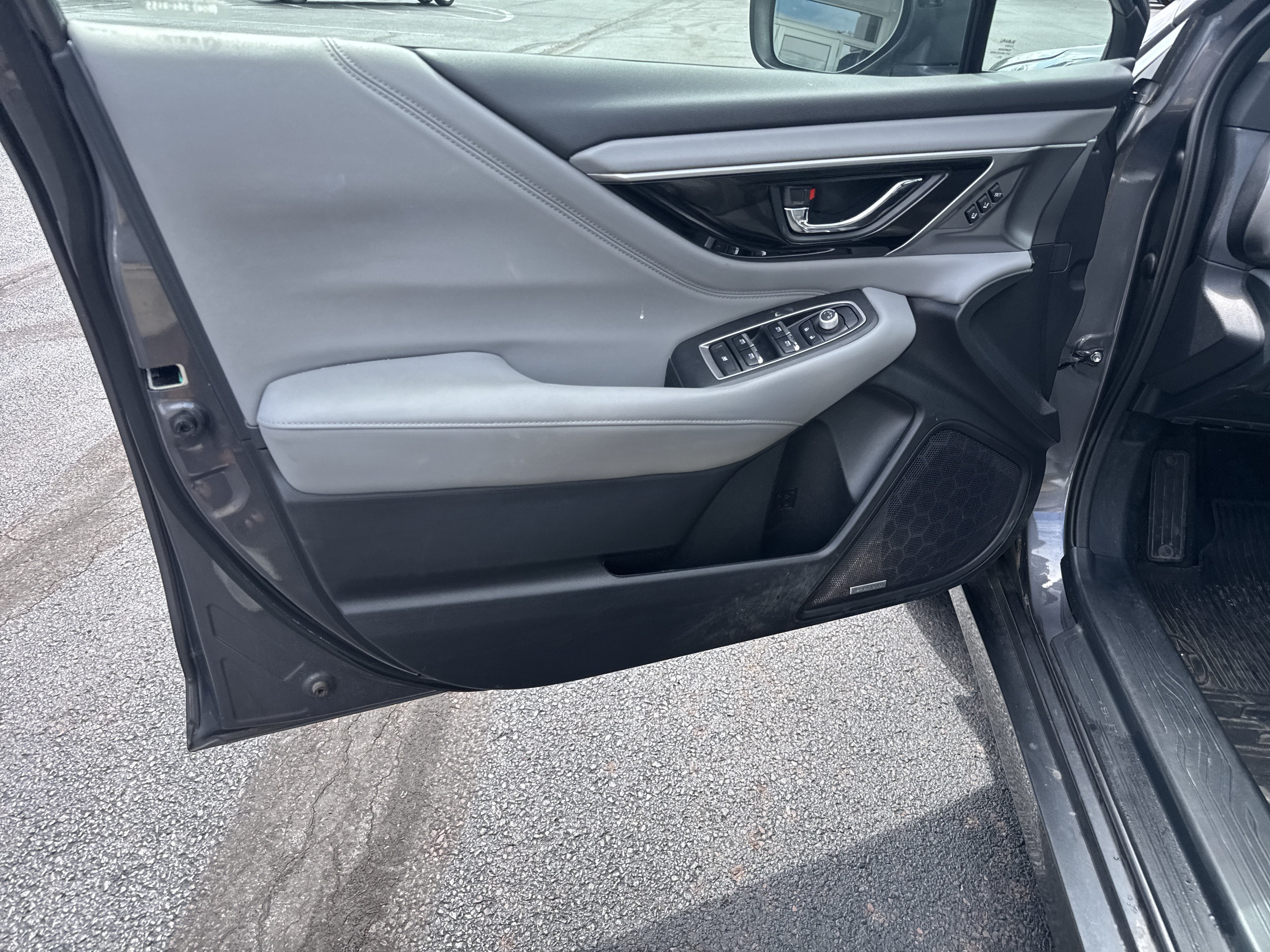 2022 Subaru Legacy Limited XT