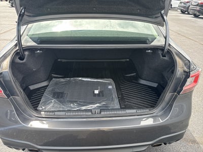 2022 Subaru Legacy Limited XT