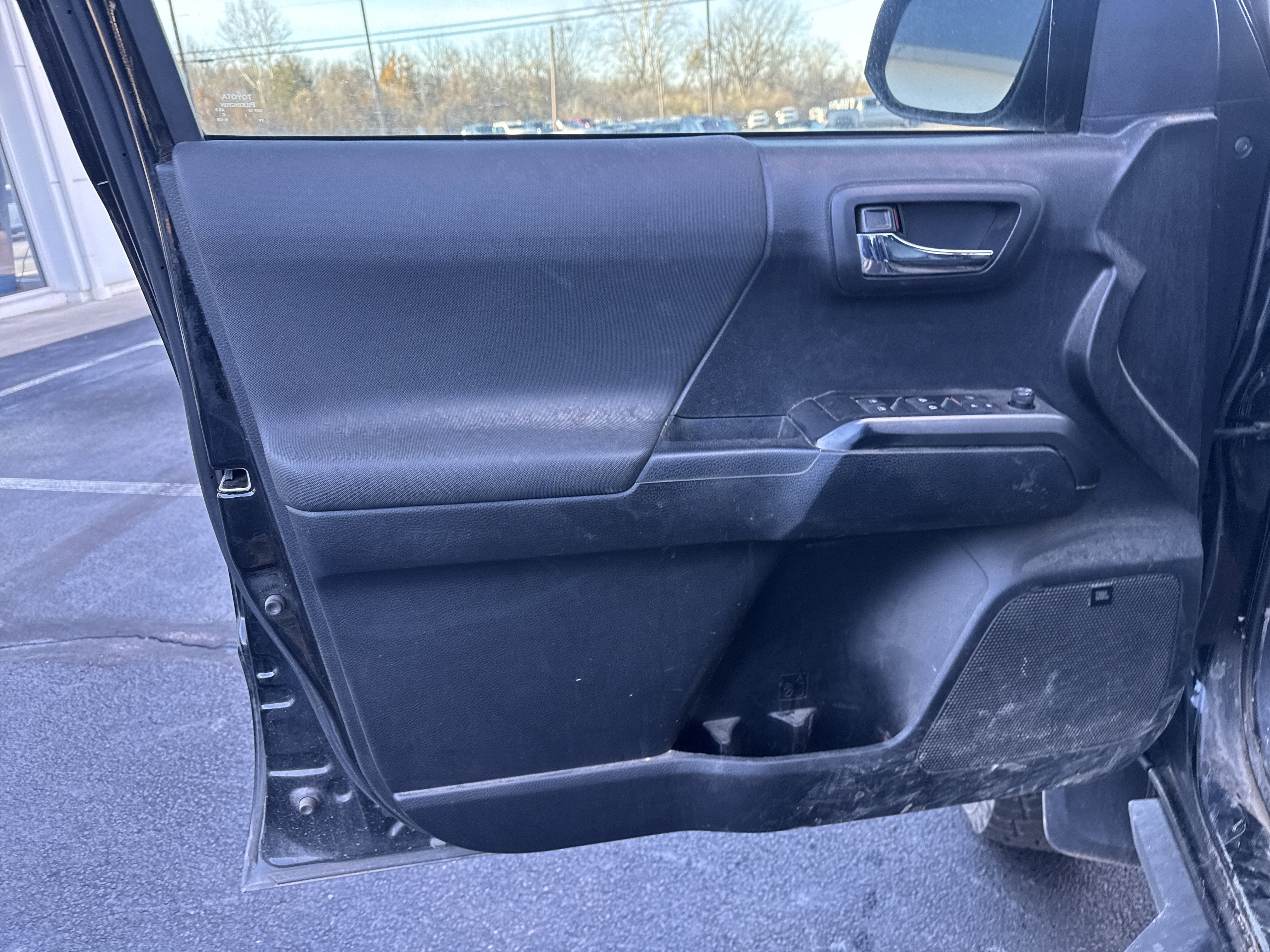 2019 Toyota Tacoma 4WD SR