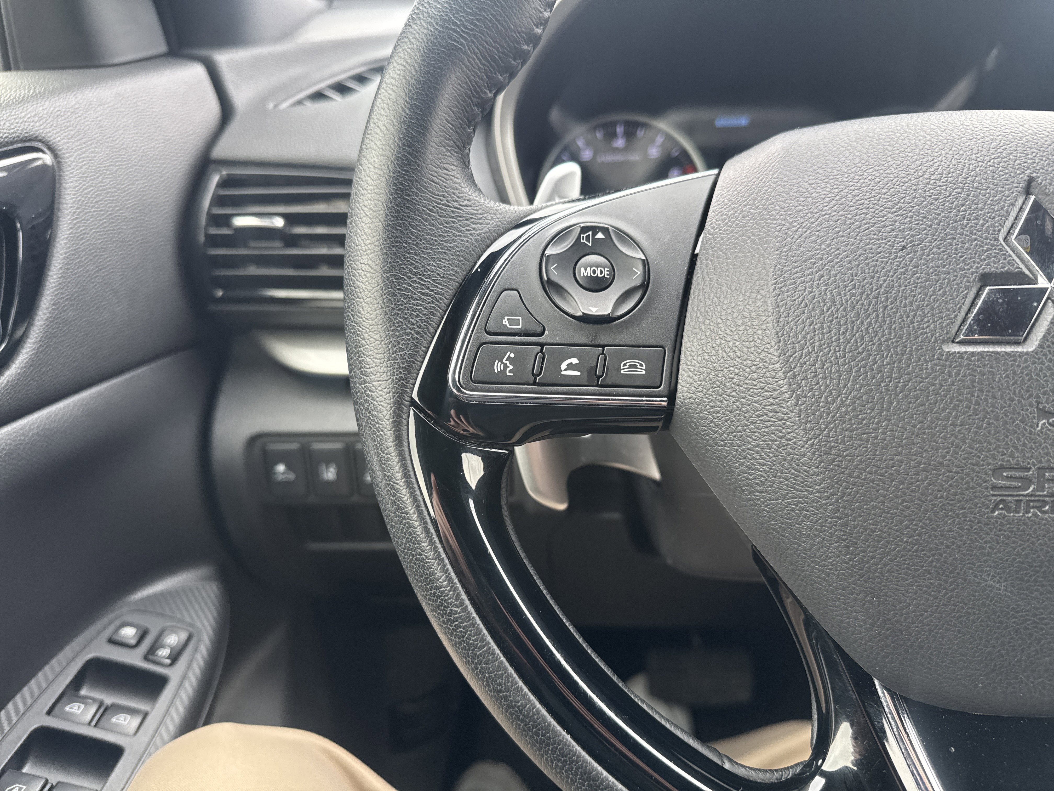 2025 Mitsubishi Eclipse Cross SE