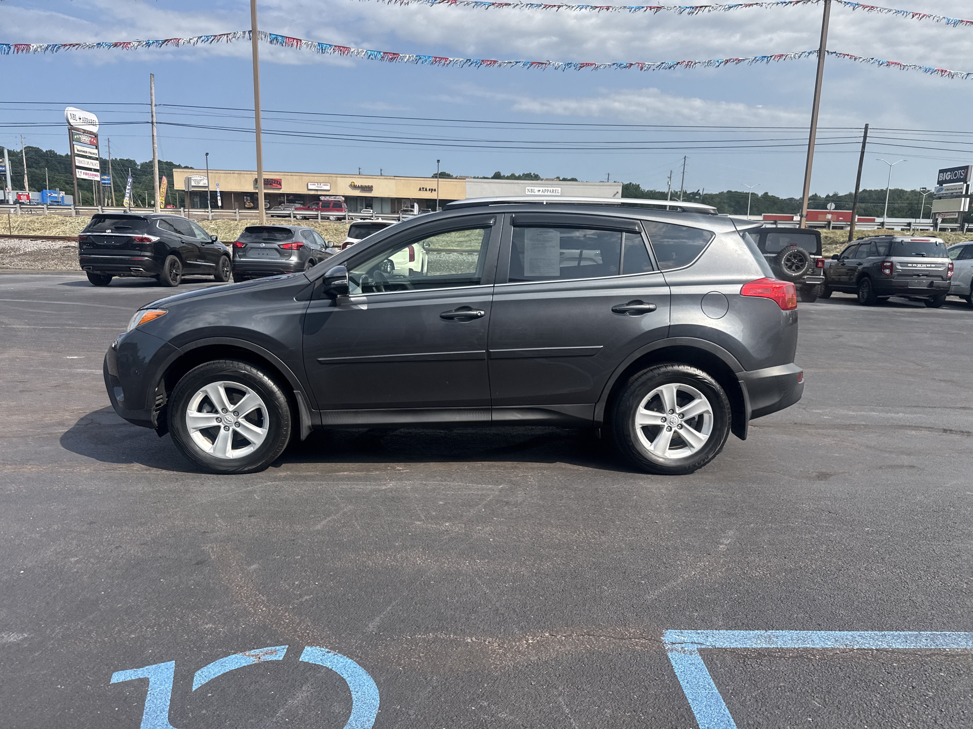2014 Toyota RAV4 XLE