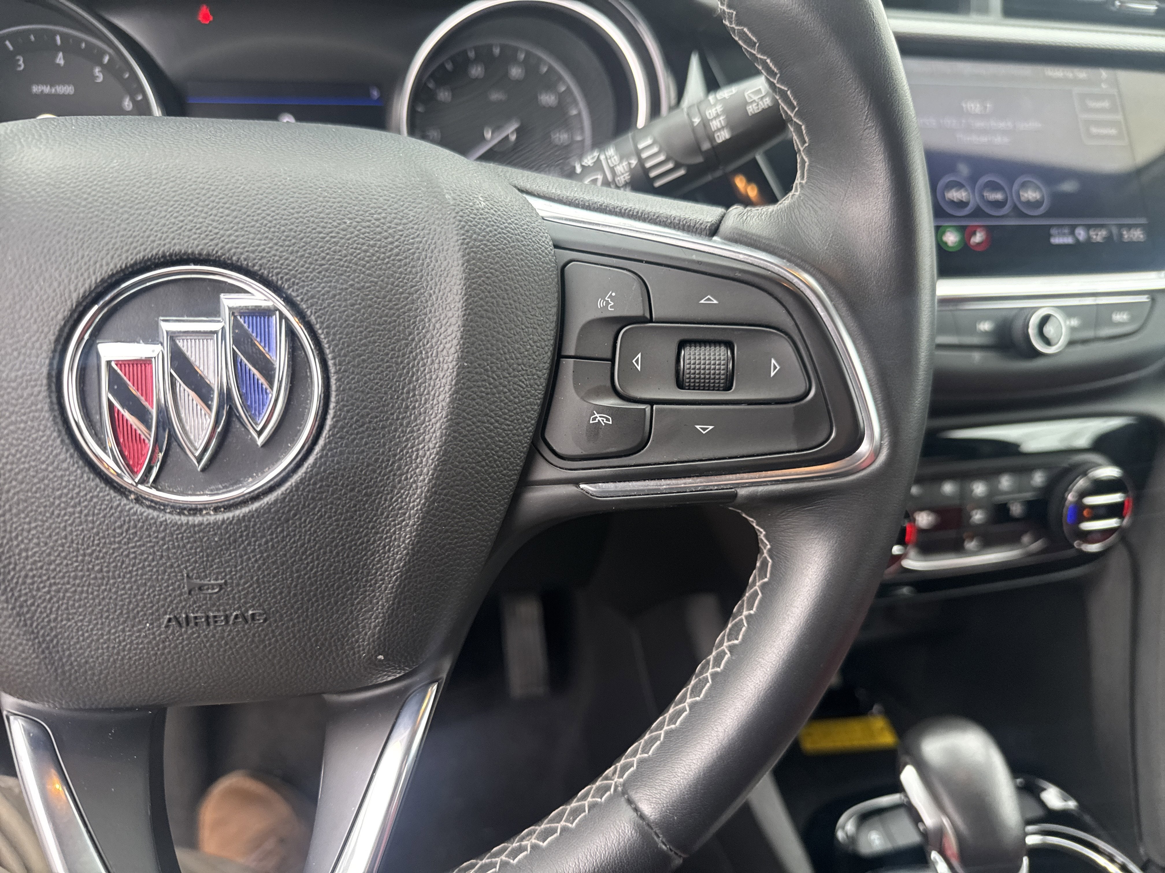 2022 Buick Encore GX Select