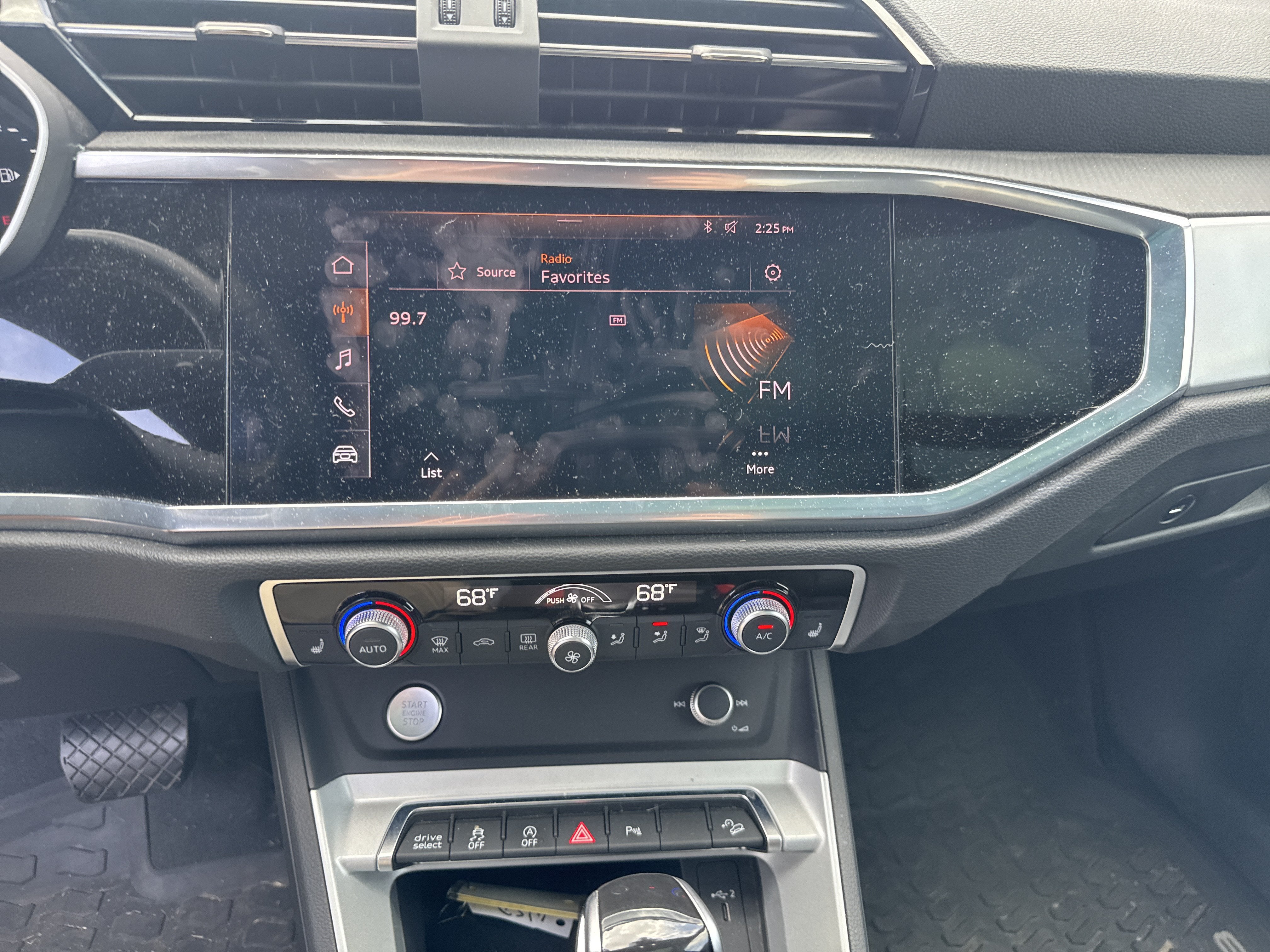 2020 Audi Q3 Premium 45 TFSI quattro Tiptronic
