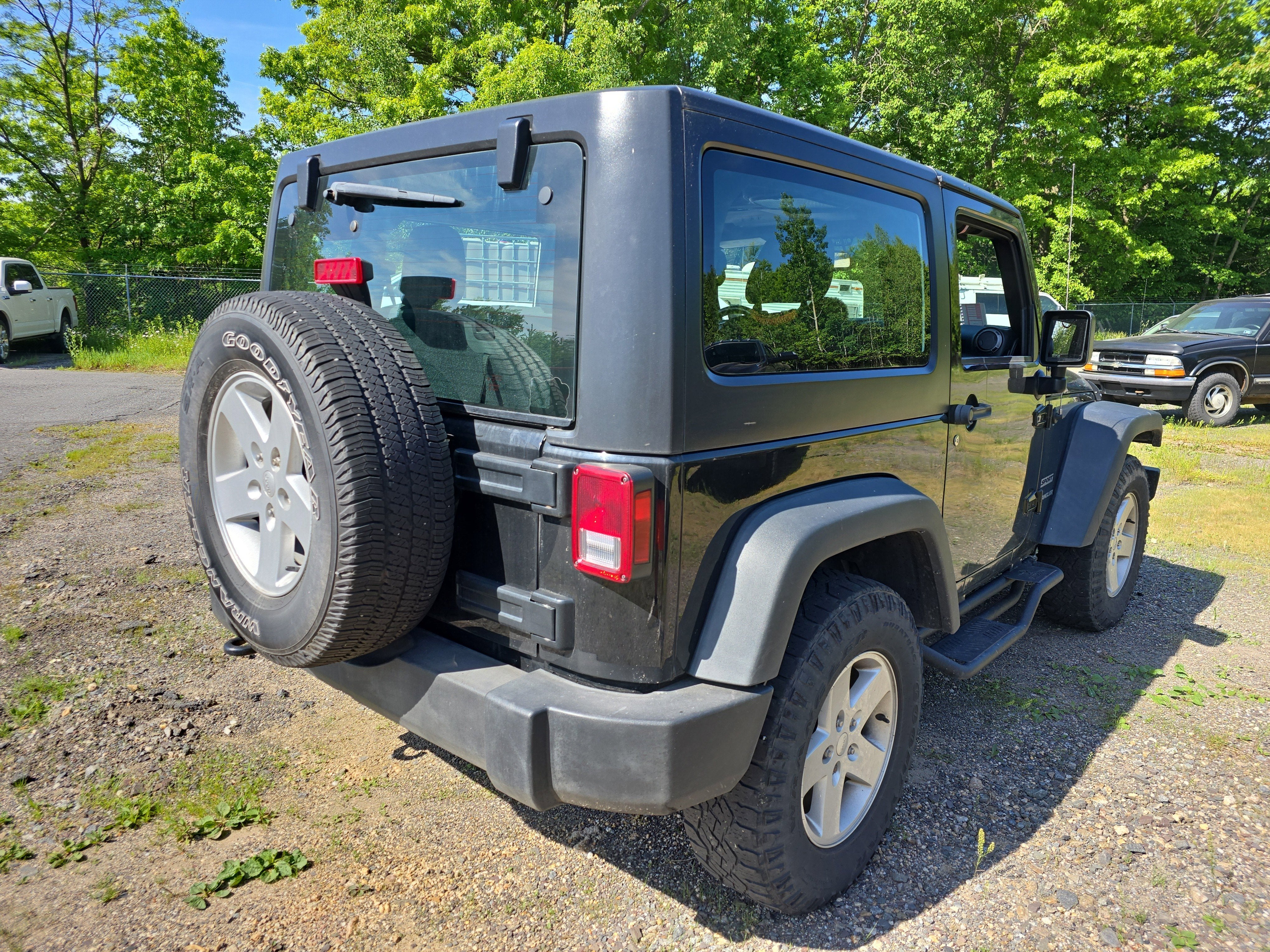 2017 Jeep Wrangler Sport