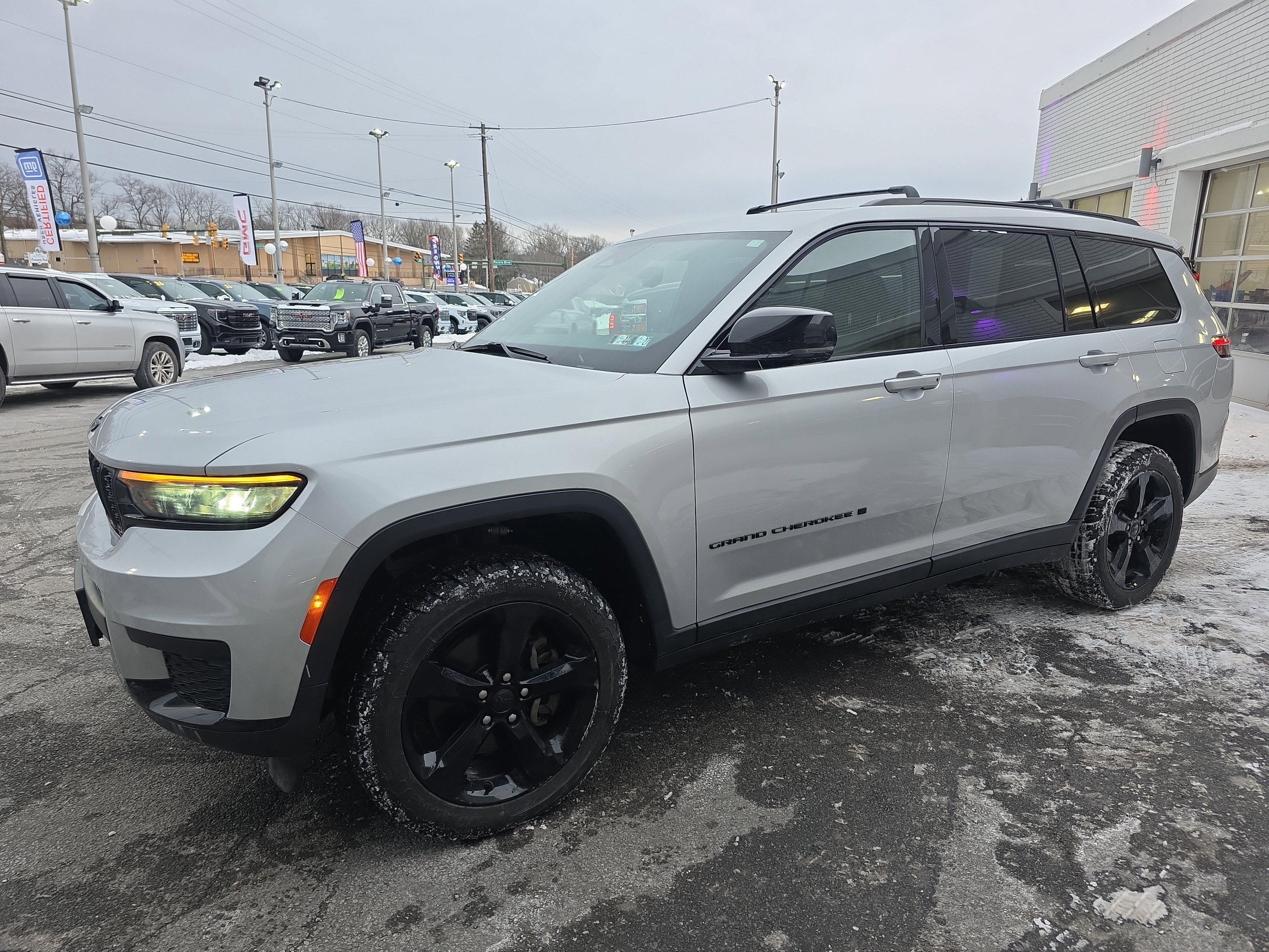 2023 Jeep Grand Cherokee L Altitude