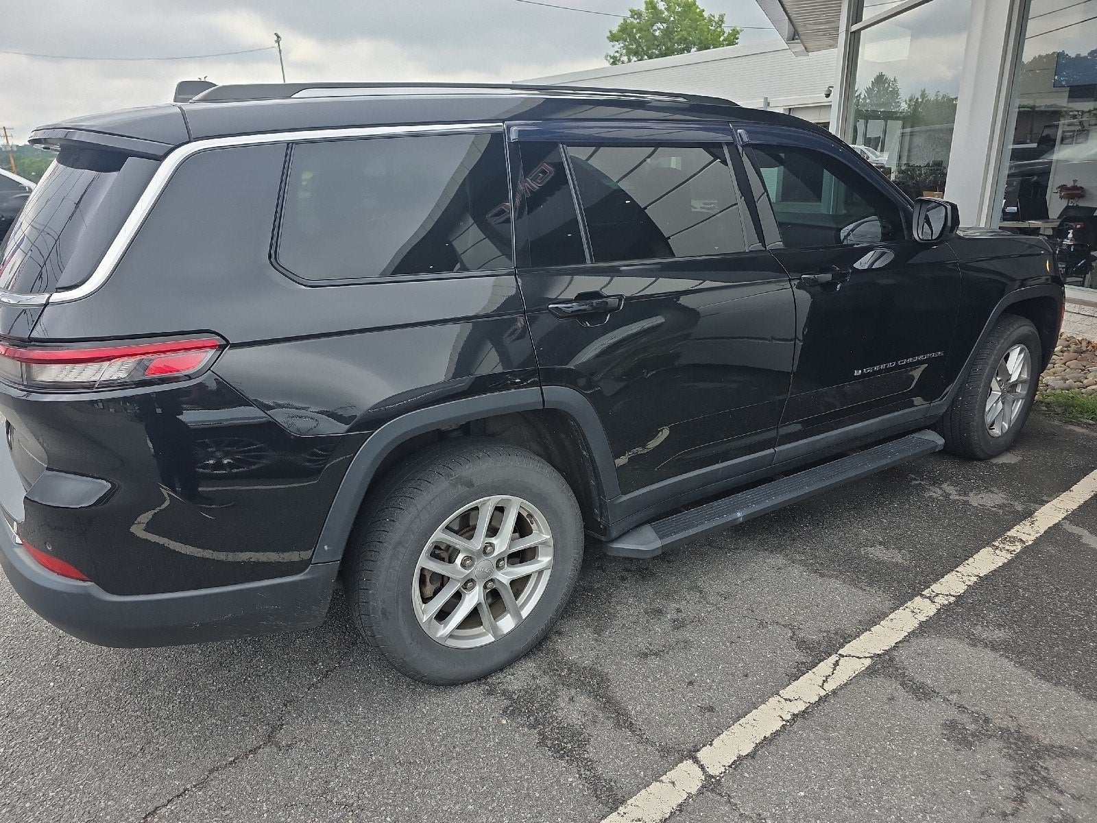 2022 Jeep Grand Cherokee L Laredo