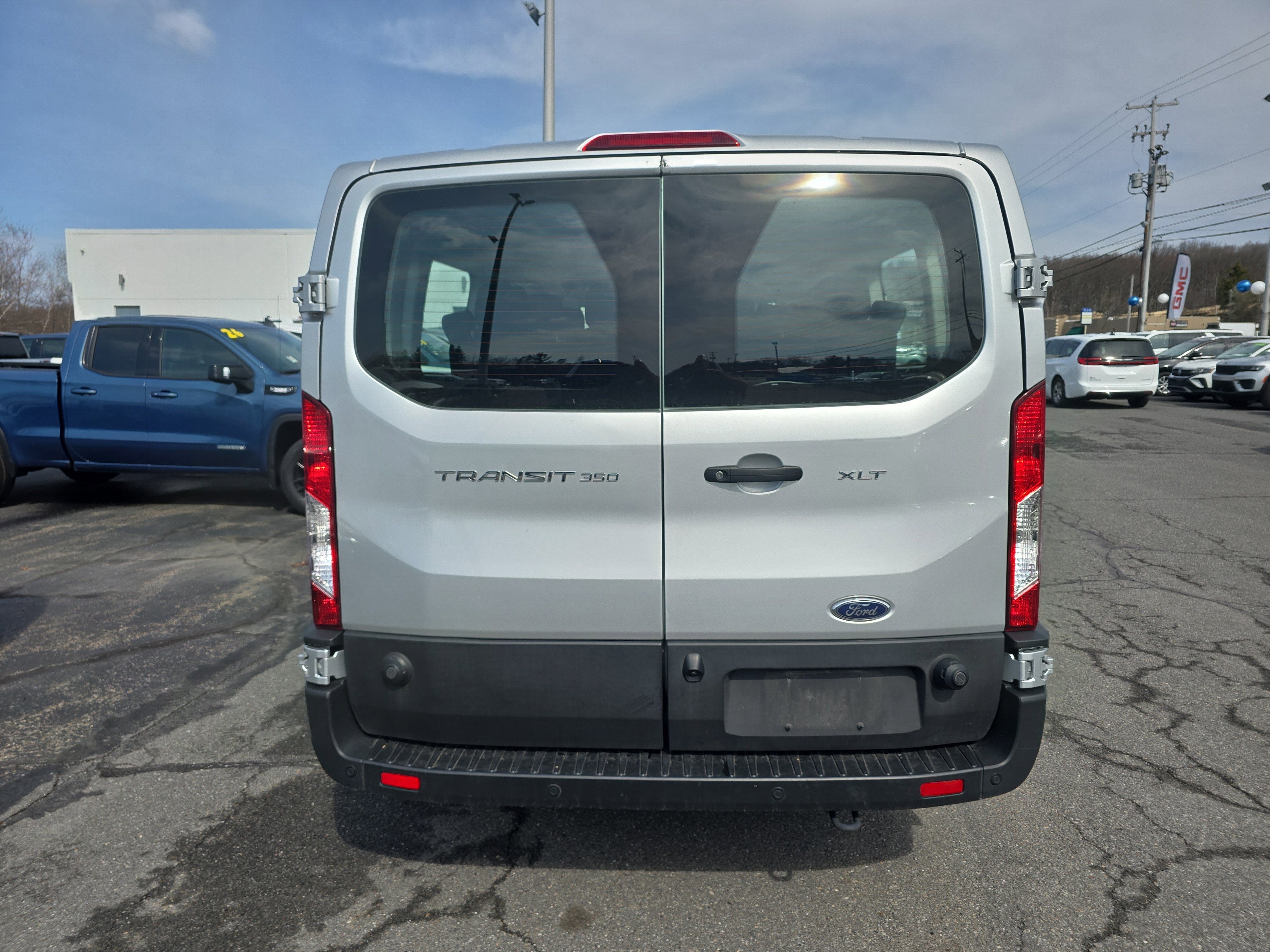 2024 Ford Transit Passenger Wagon XL
