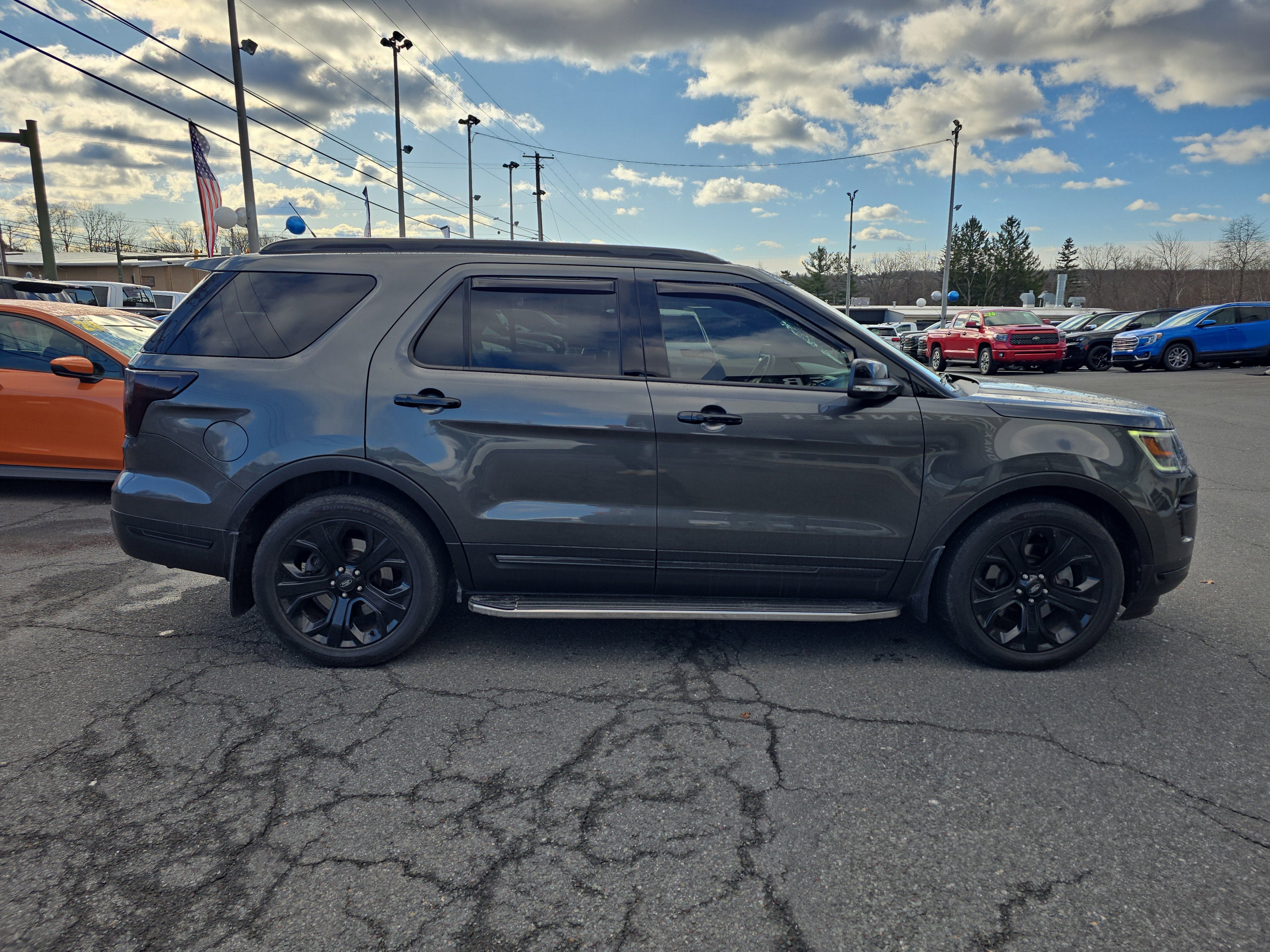 2019 Ford Explorer Sport