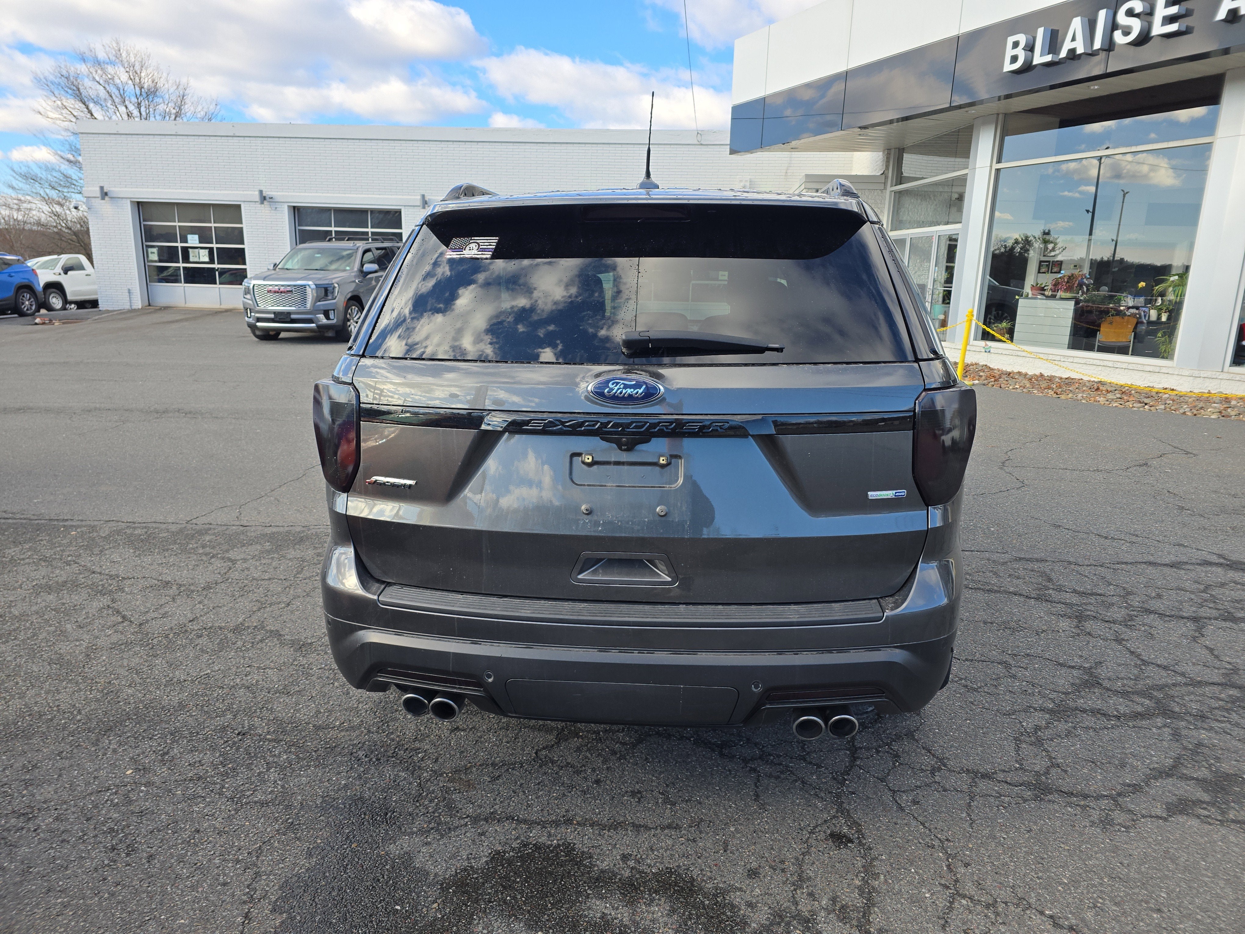 2019 Ford Explorer Sport
