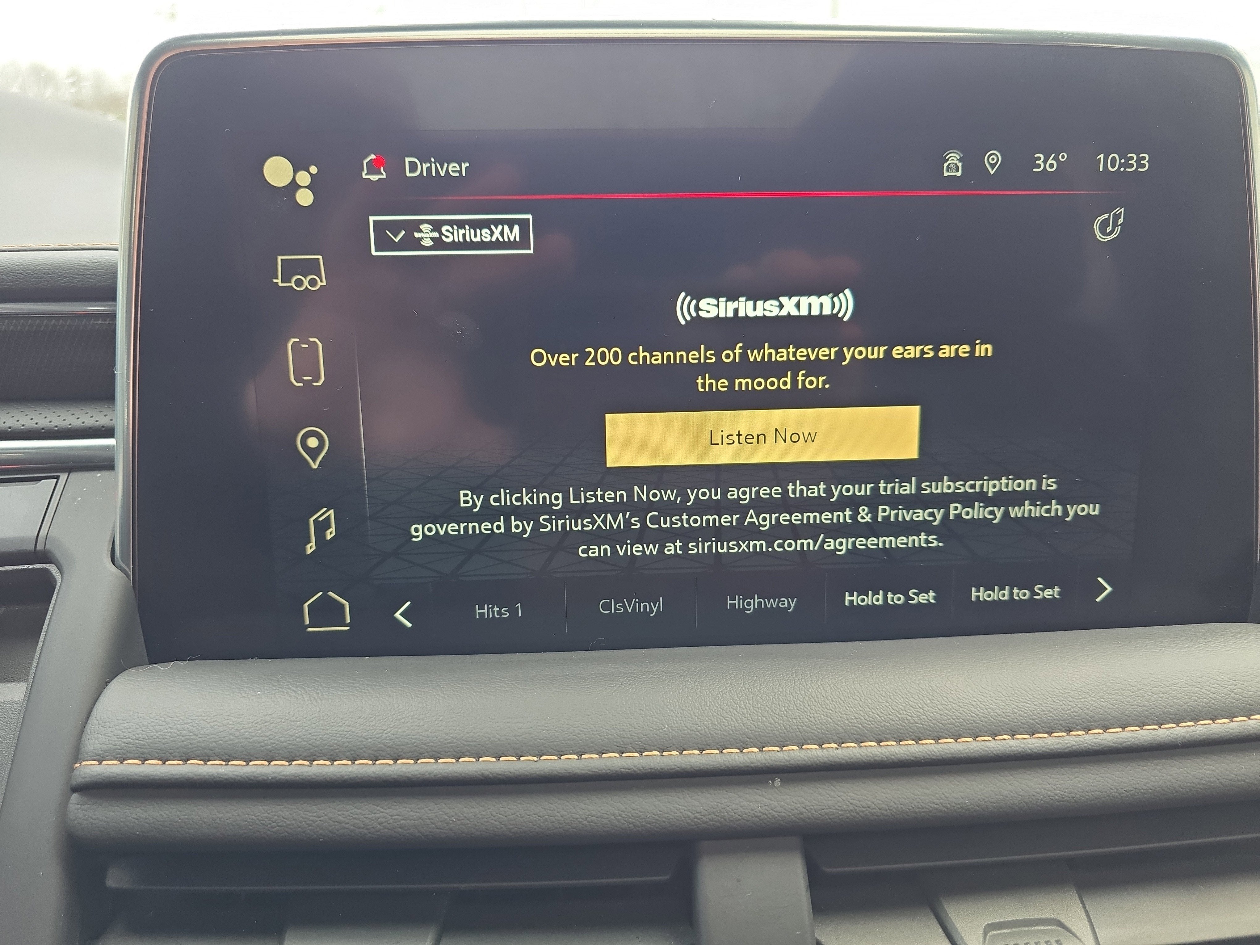 2023 GMC Yukon XL AT4