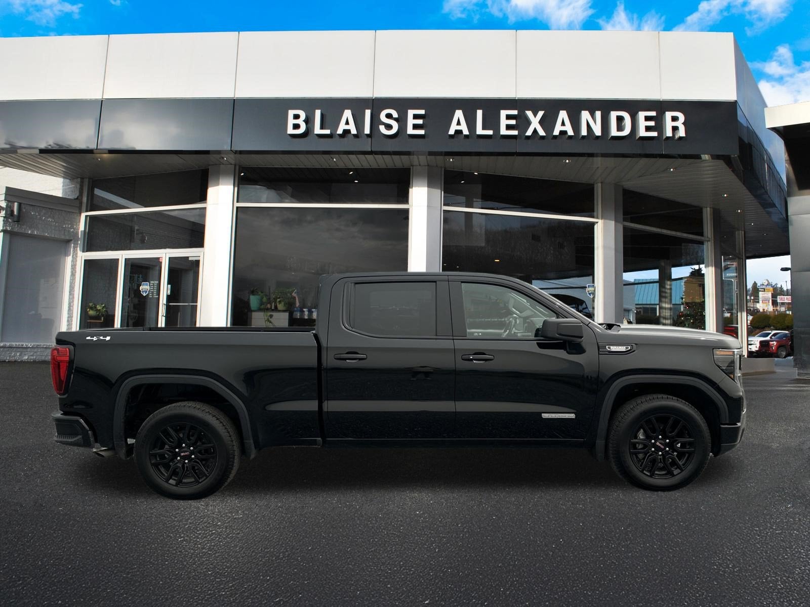 2025 GMC Sierra 1500 Elevation