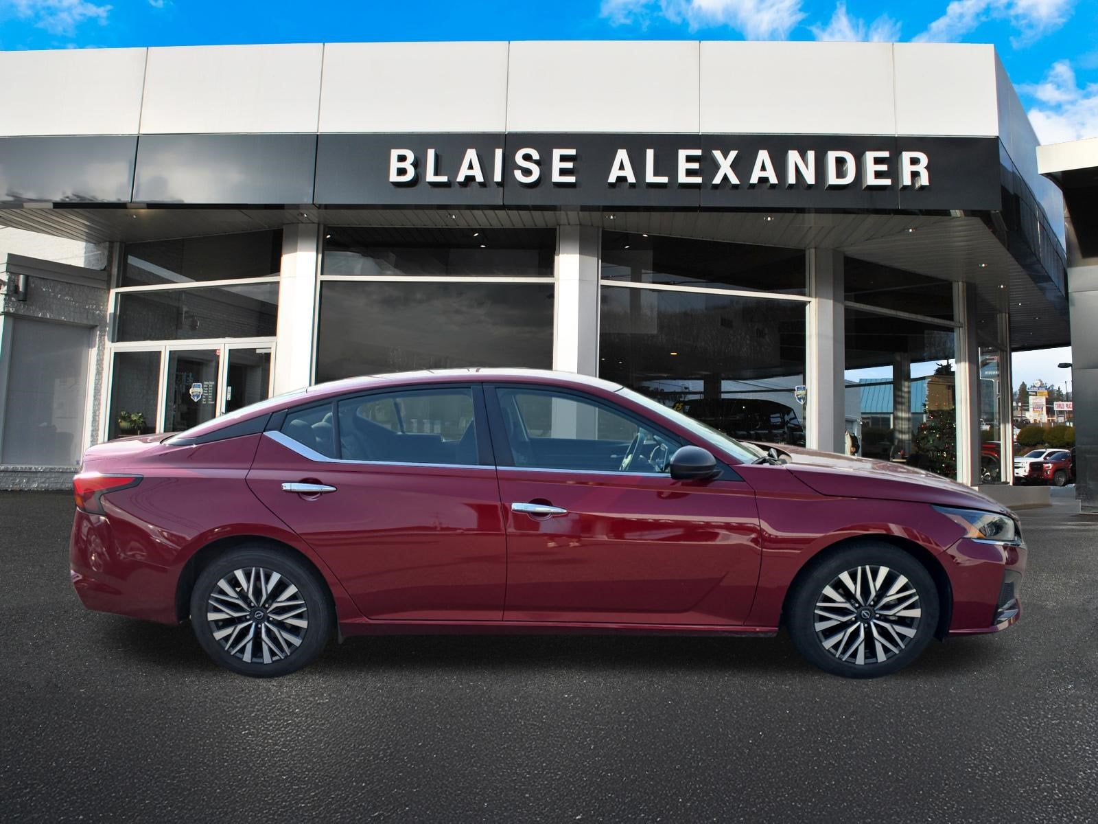 2025 Nissan Altima SV
