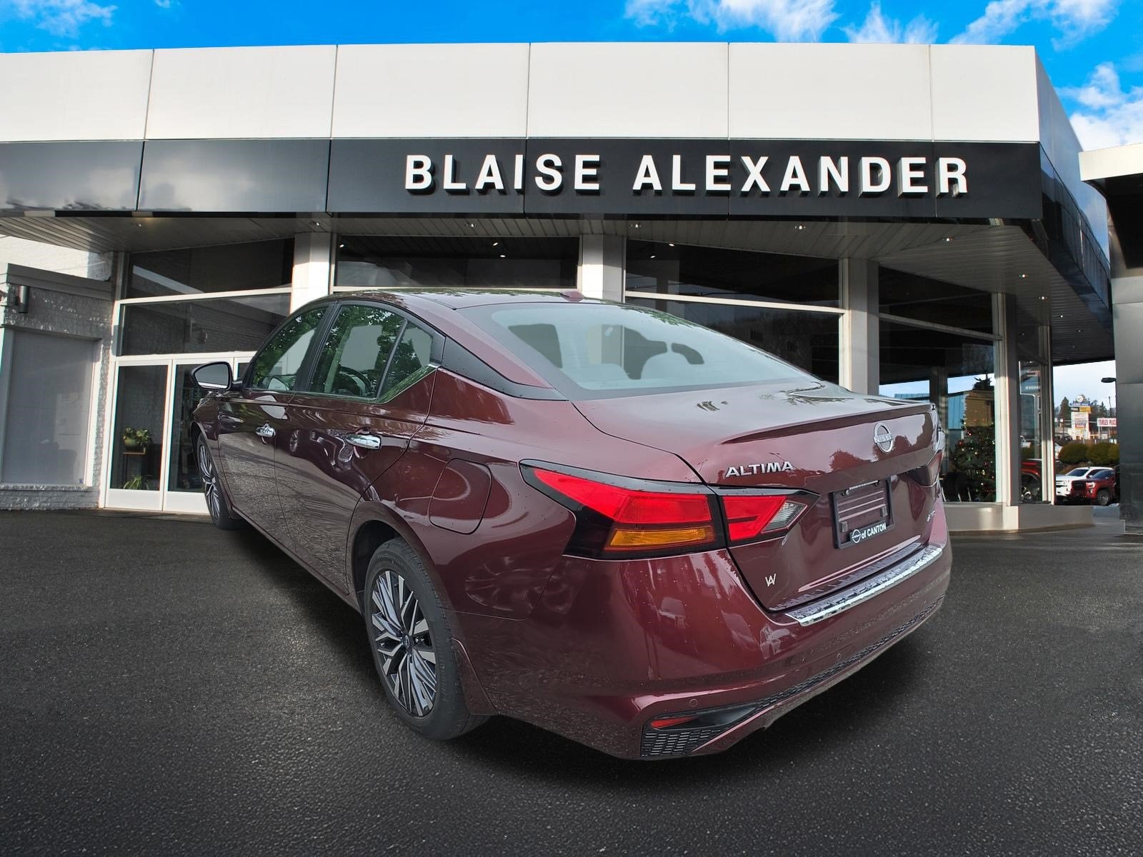 2023 Nissan Altima 2.5 SV
