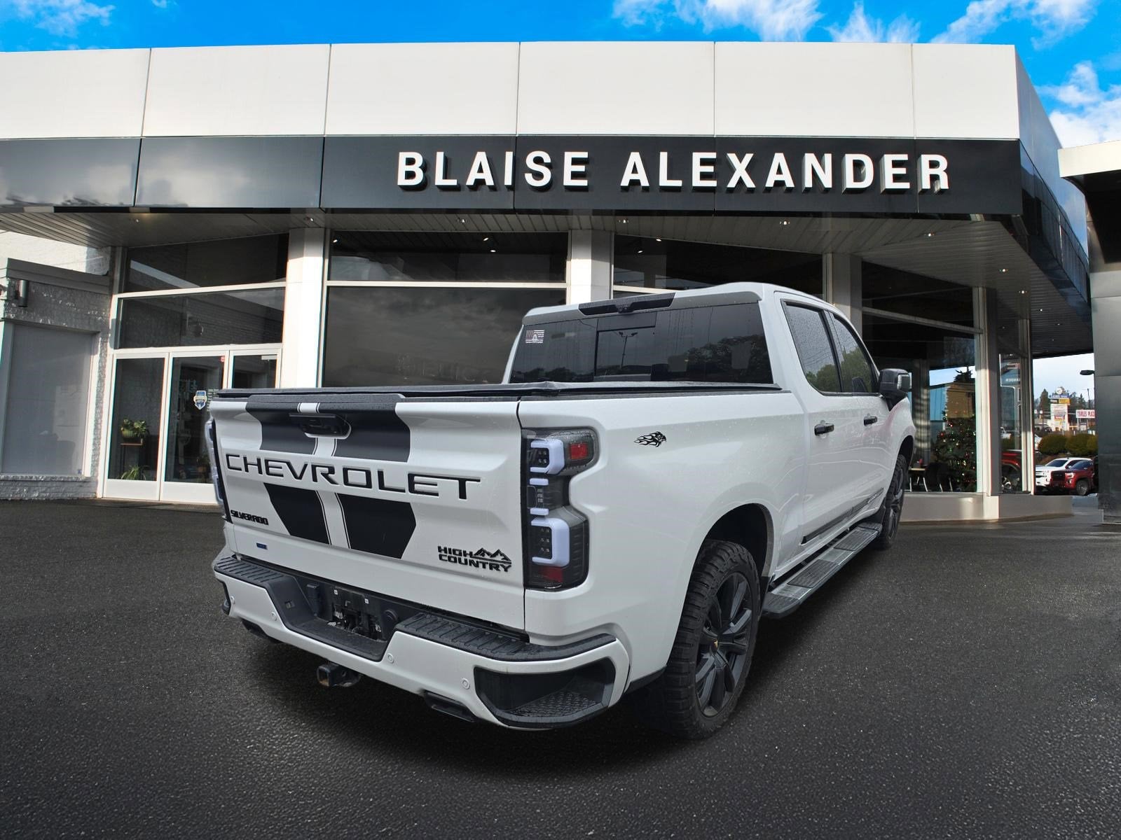 2023 Chevrolet Silverado 1500 High Country