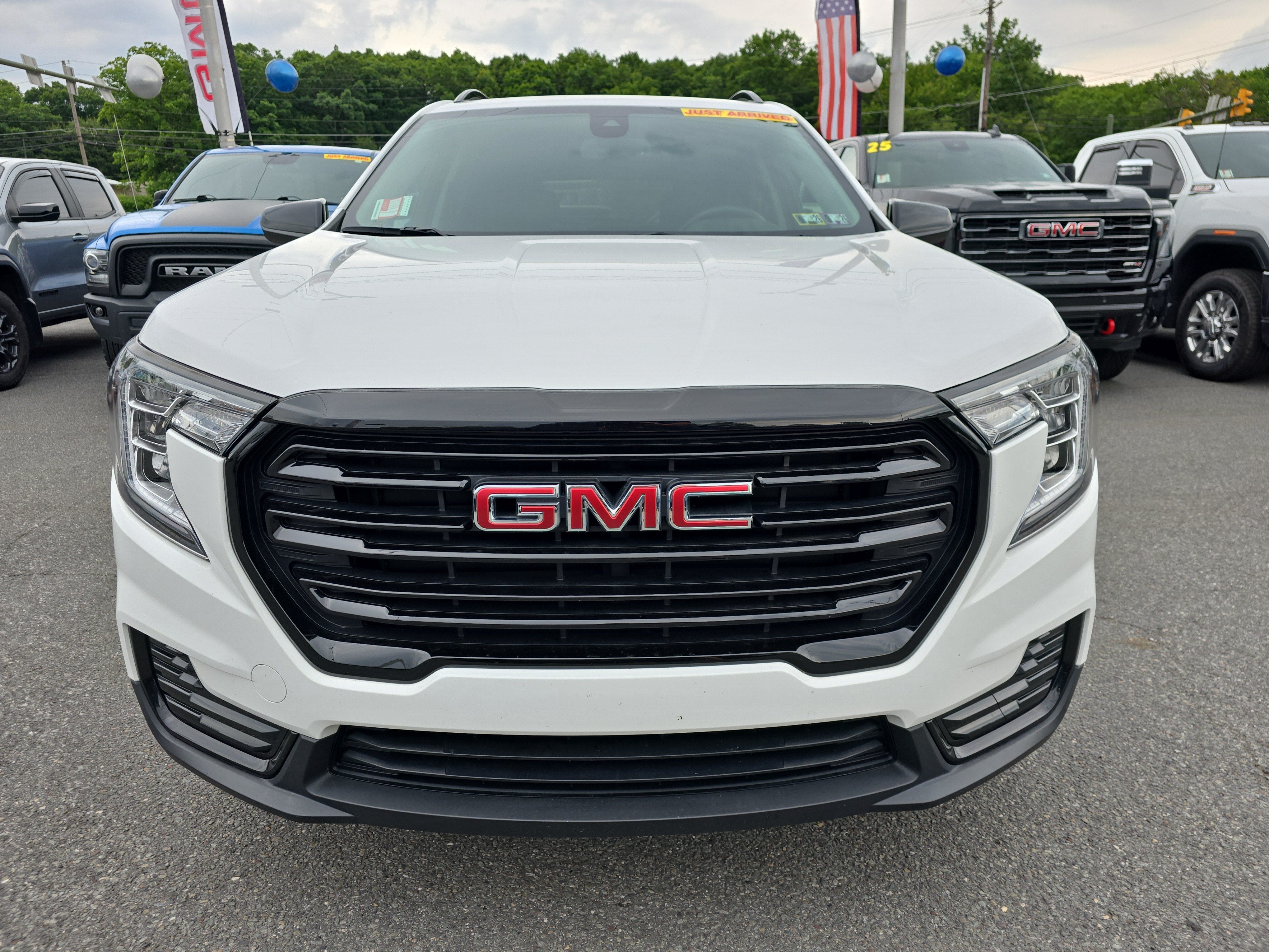2022 GMC Terrain SLE