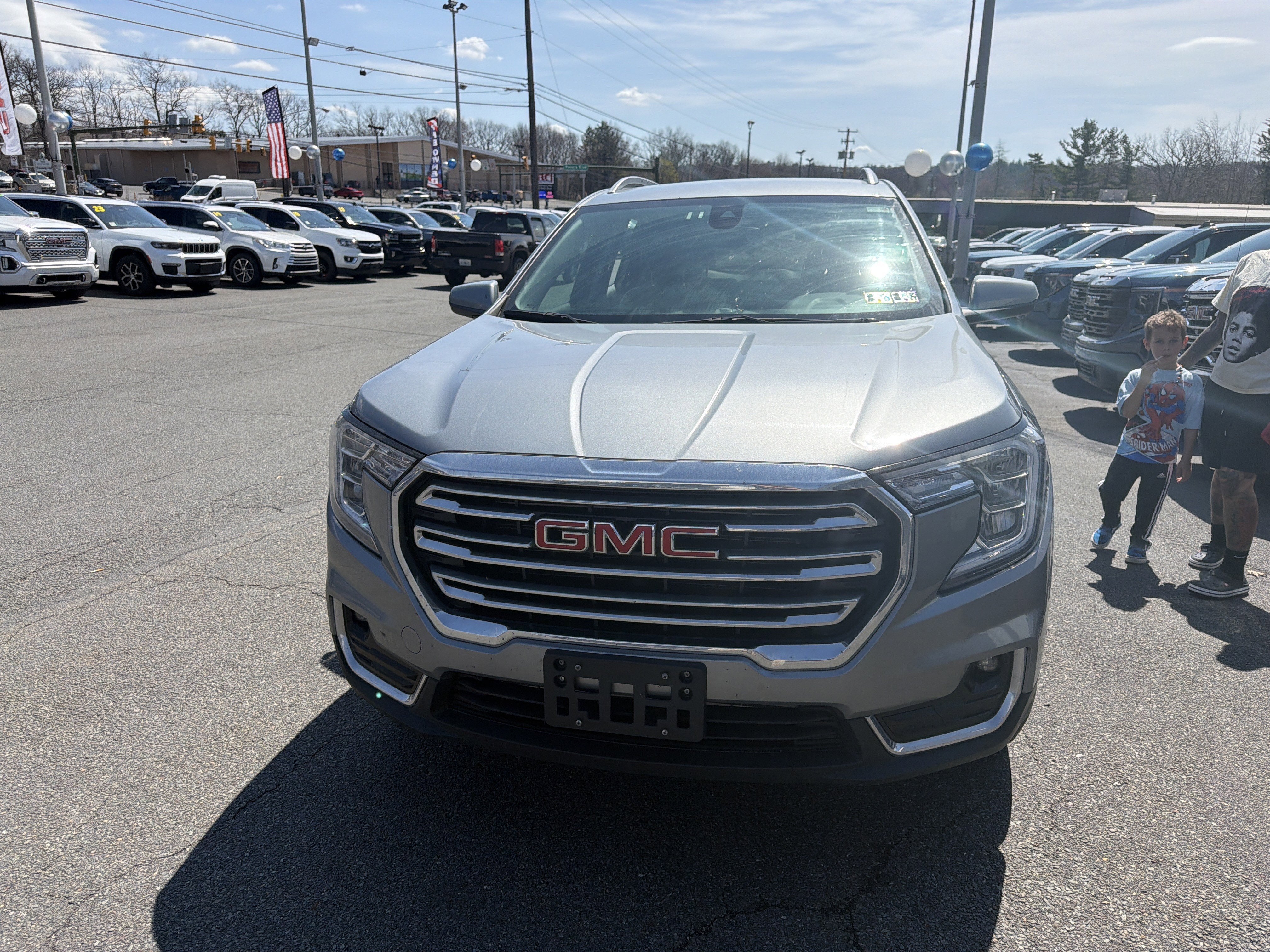 2024 GMC Terrain SLT