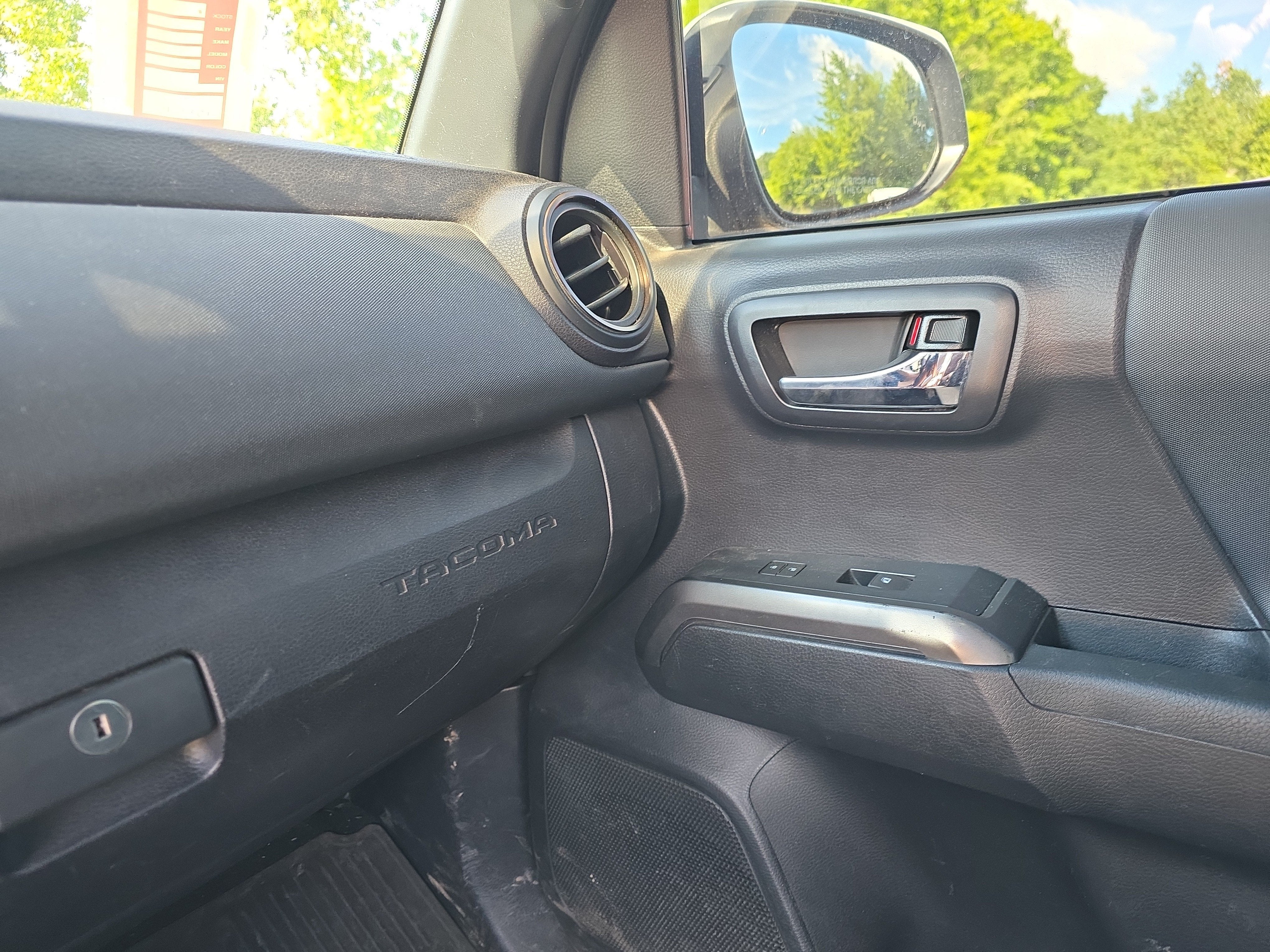 2020 Toyota Tacoma 4WD SR5