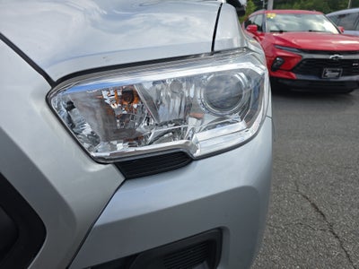 2022 Toyota Tacoma 4WD SR