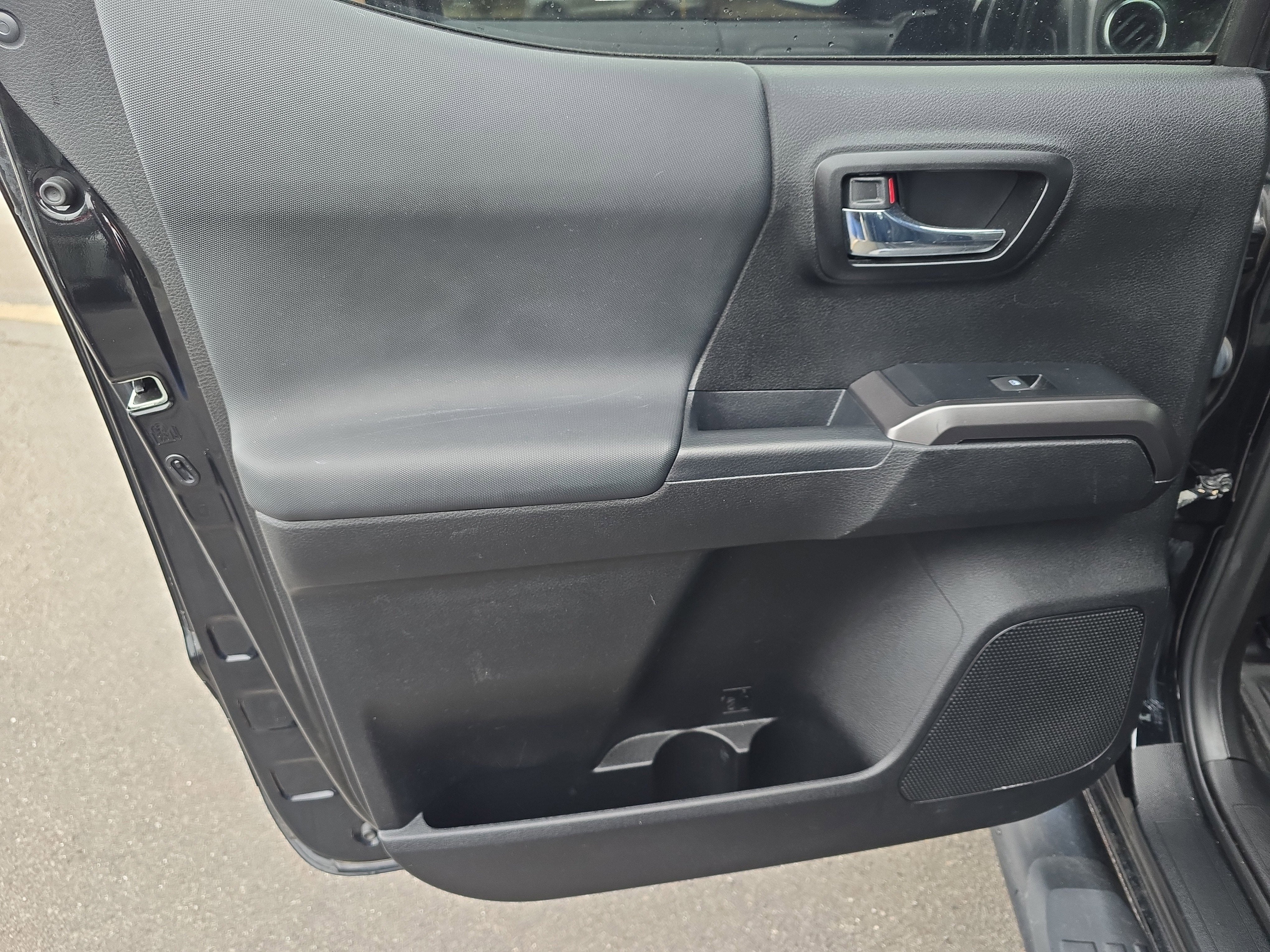 2021 Toyota Tacoma 4WD SR