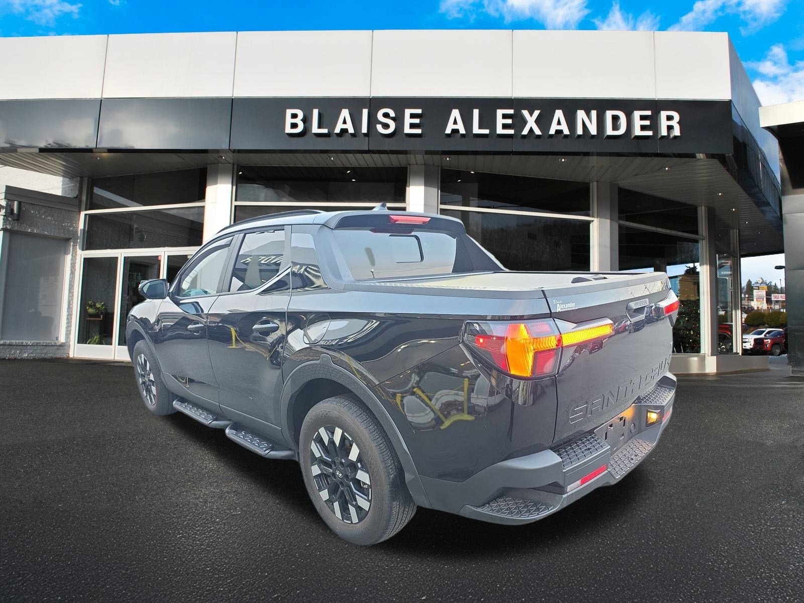 2025 Hyundai Santa Cruz SEL Activity