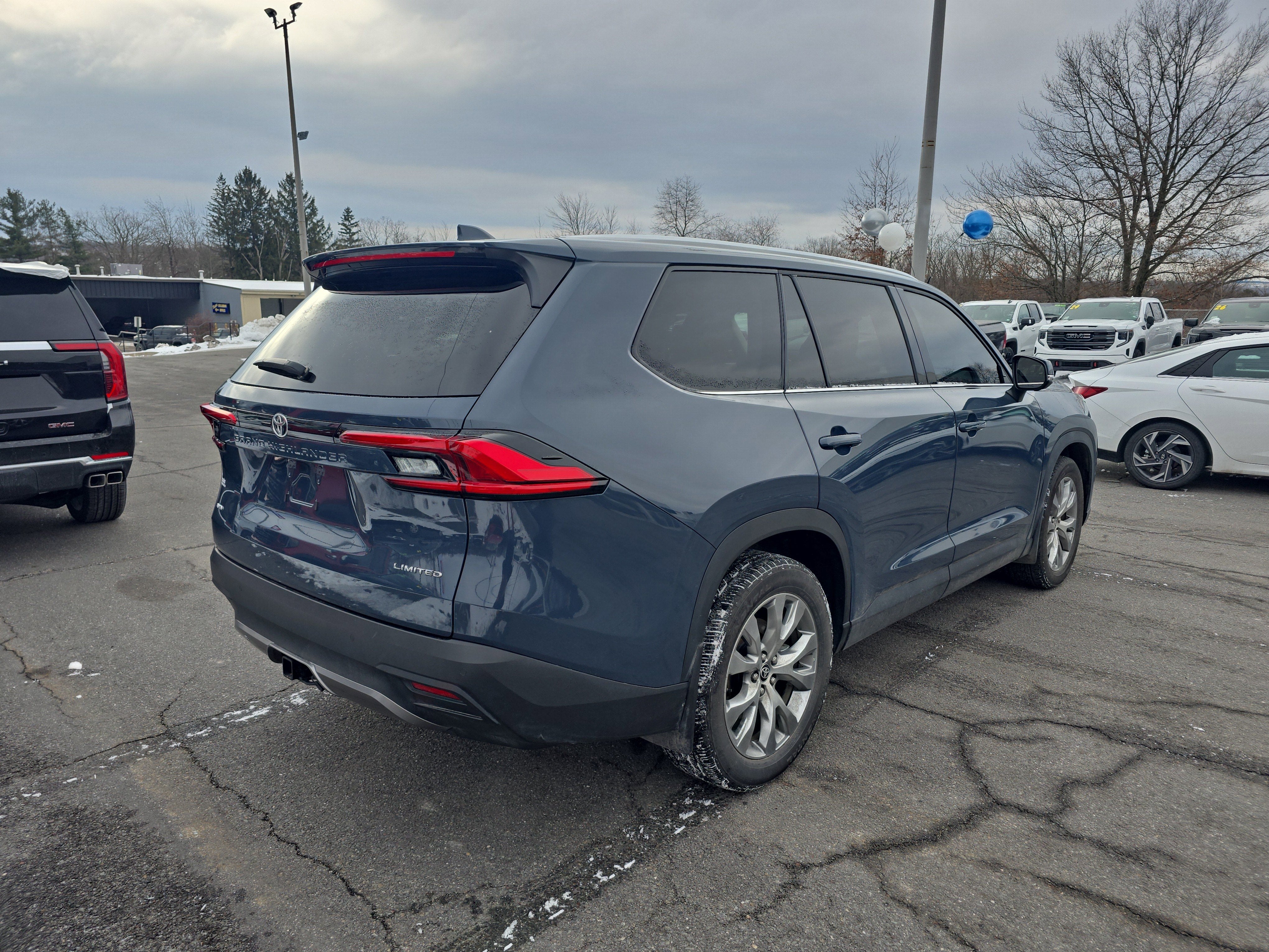 2024 Toyota Grand Highlander XLE